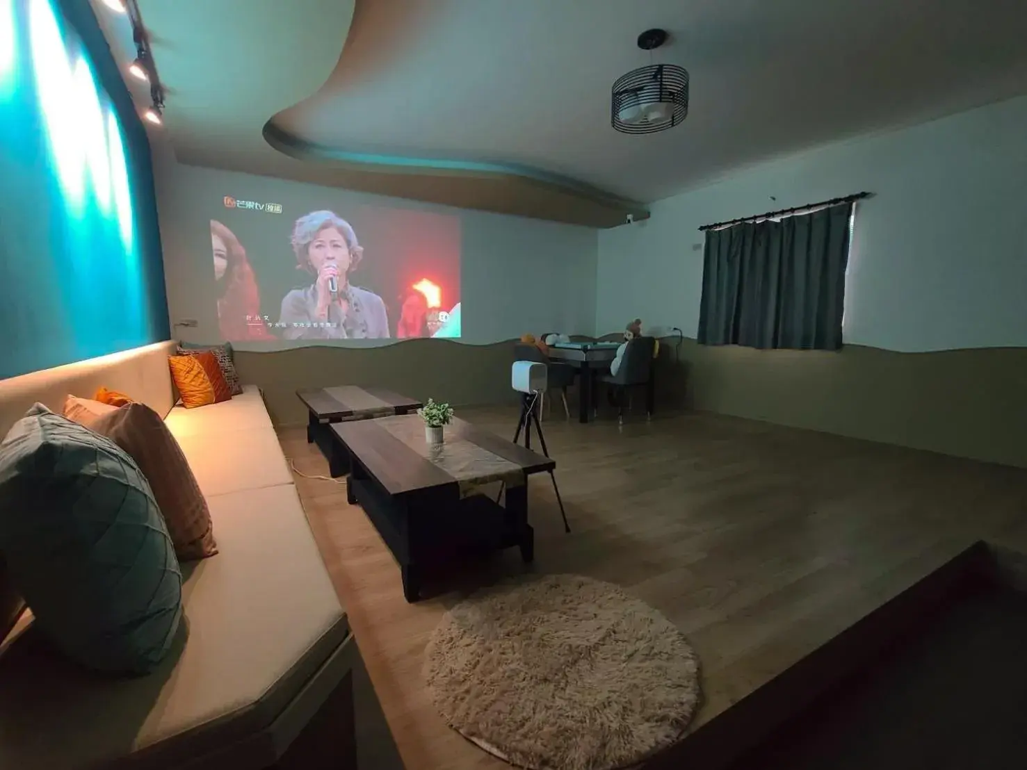 Six-Bedroom House in Xing Ji Bungalow Six-Bedroom House in Xing Ji Bungalow