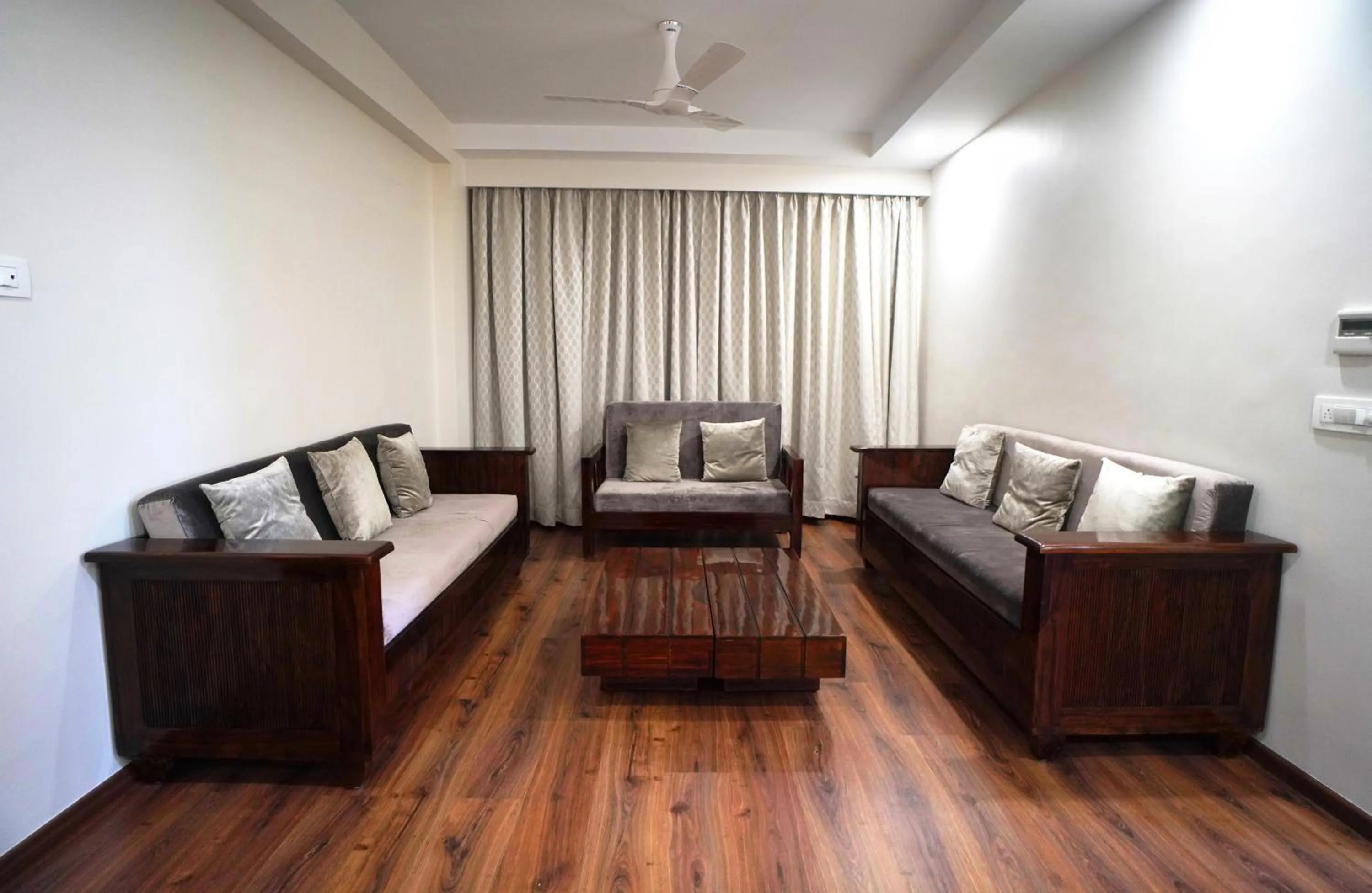 Living room in Sai Maa Hotel & Residency