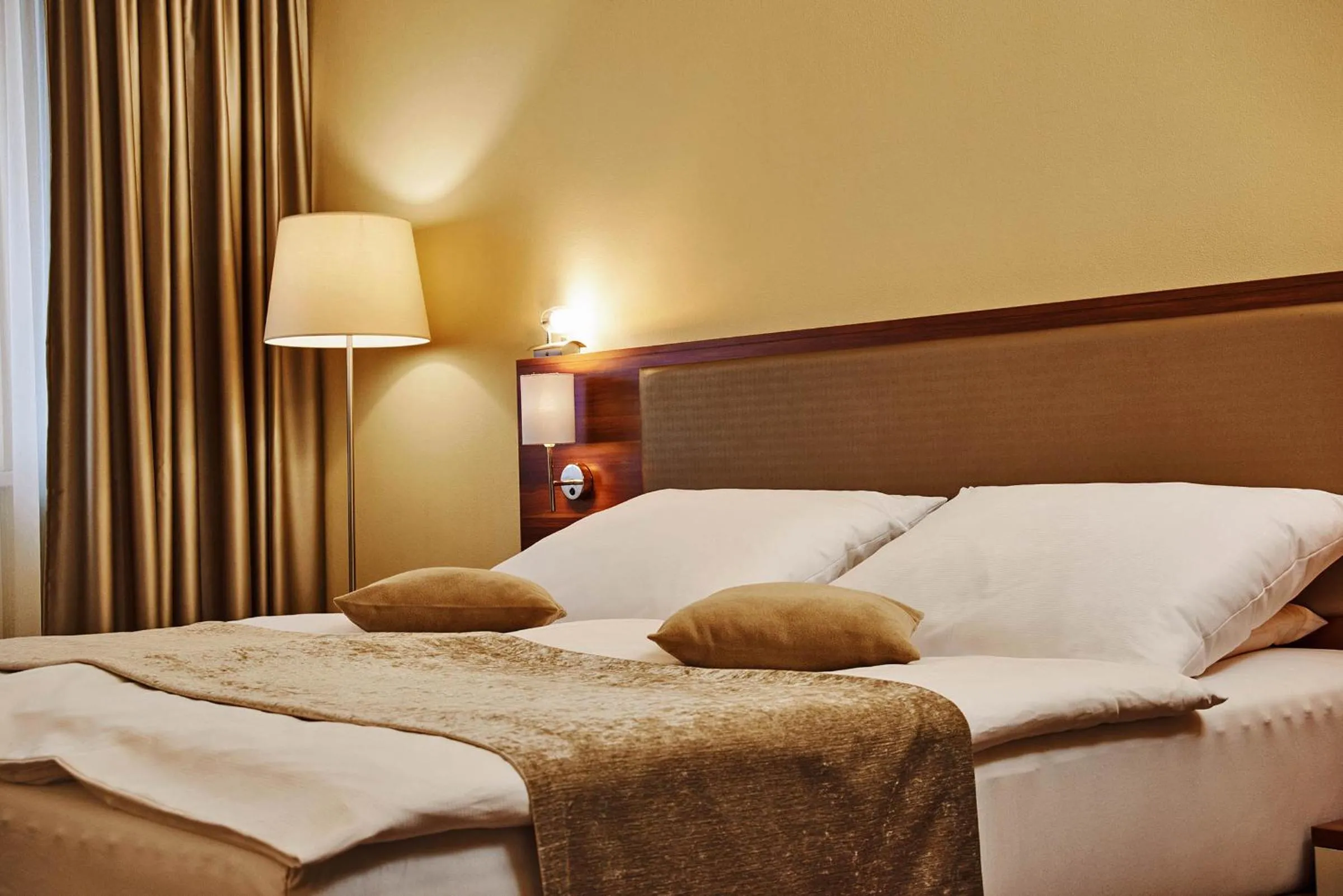 Photo of the whole room, Bed in Privilege Apartments