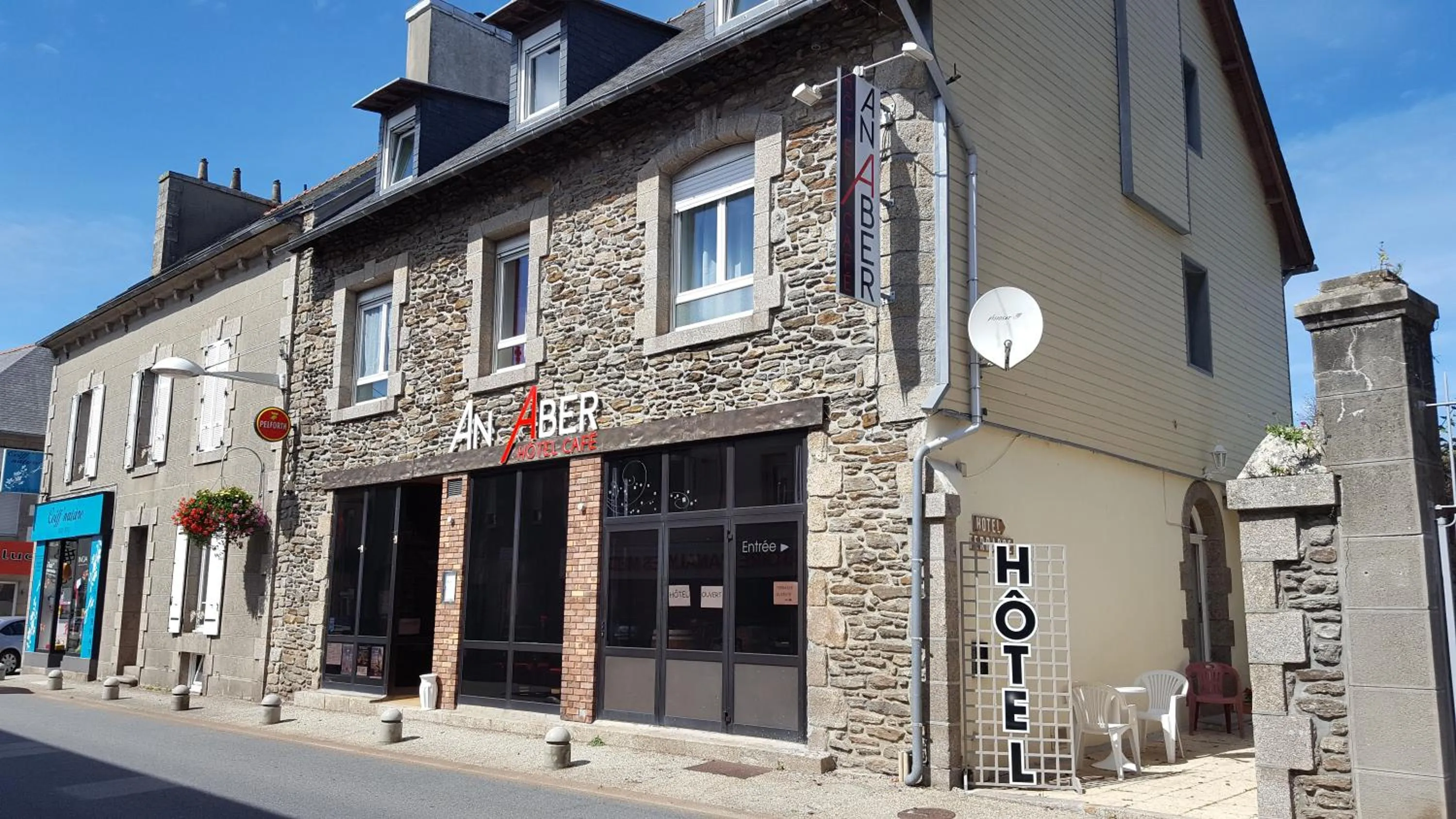 AN ABER Hôtel Café