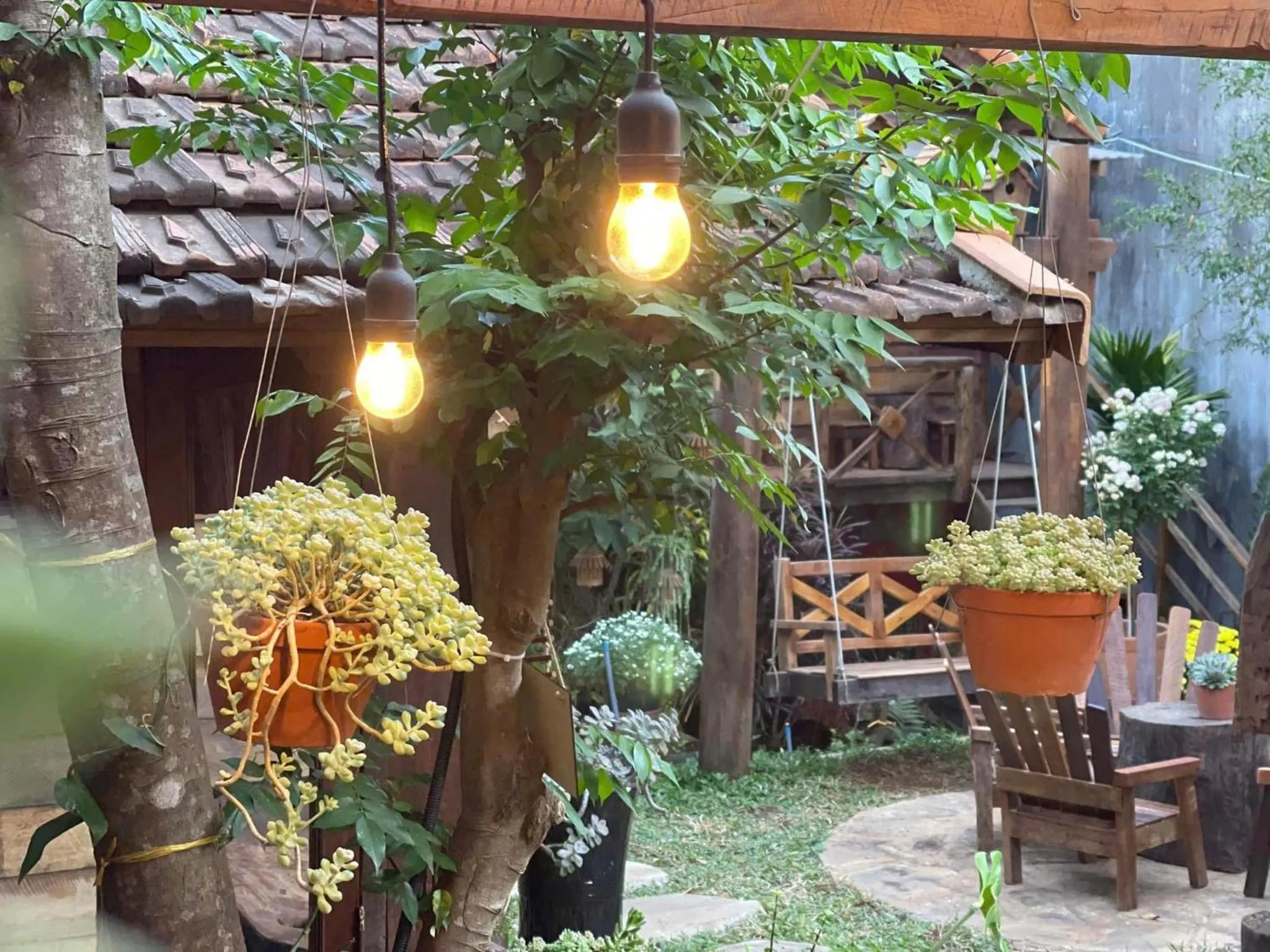 Garden in Ôna's House - Homestay Pleiku