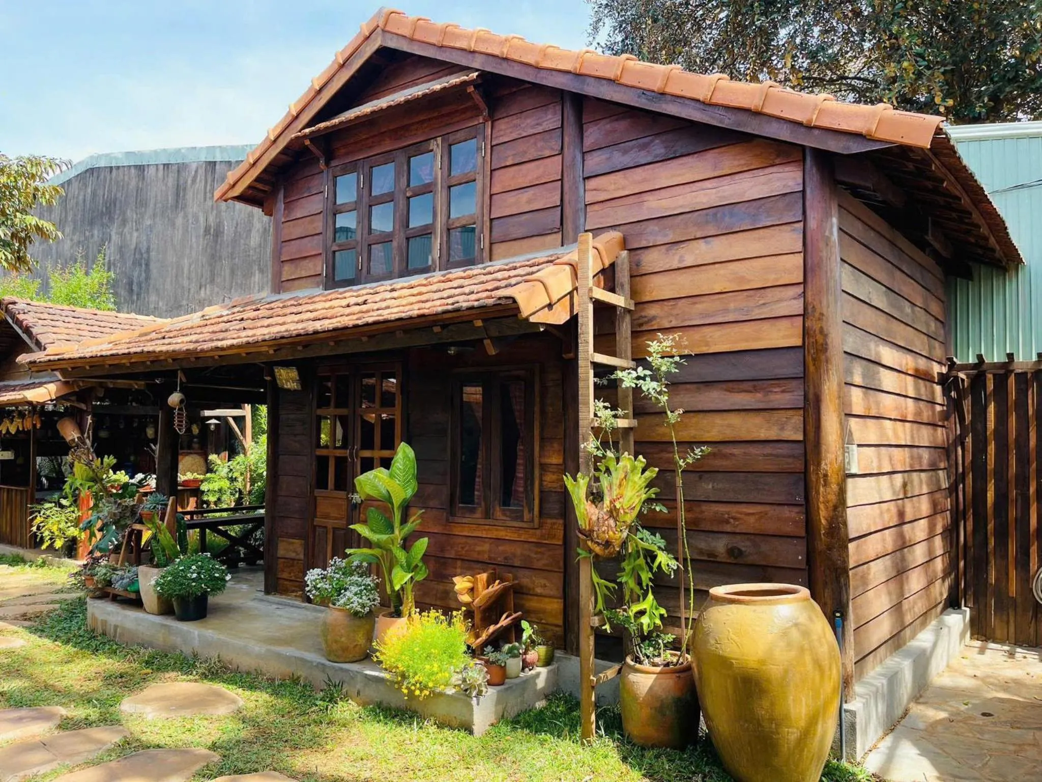 Property building in Ôna's House - Homestay Pleiku