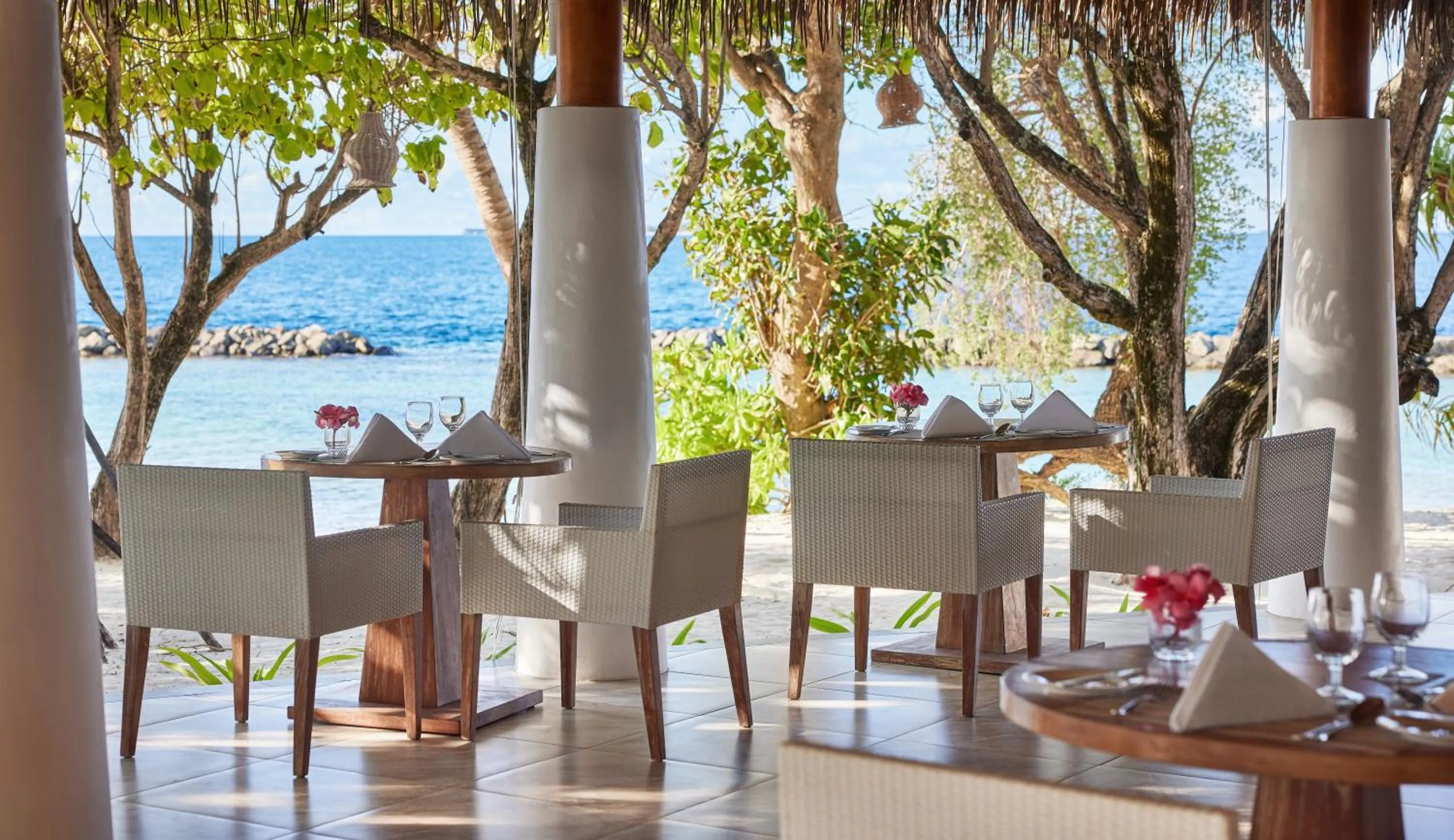 Restaurant/places to eat in NH Maldives Kuda Rah Resort
