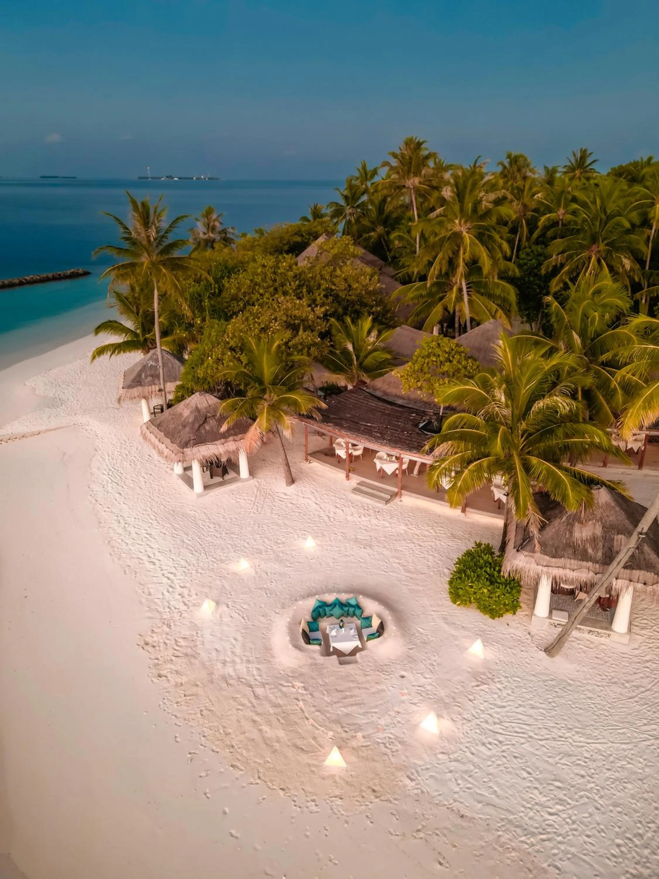 Dining area in NH Maldives Kuda Rah Resort