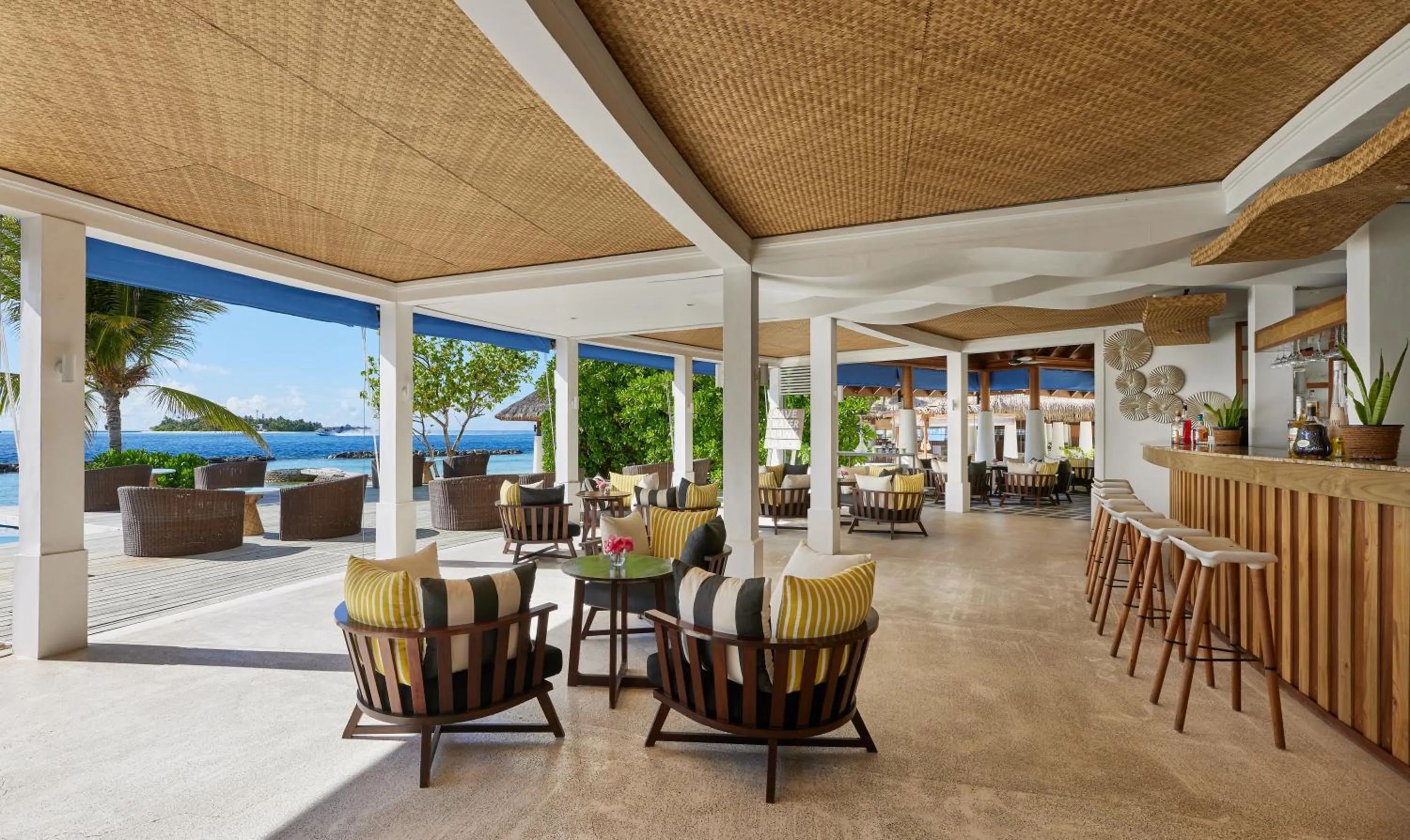 Restaurant/places to eat in NH Maldives Kuda Rah Resort