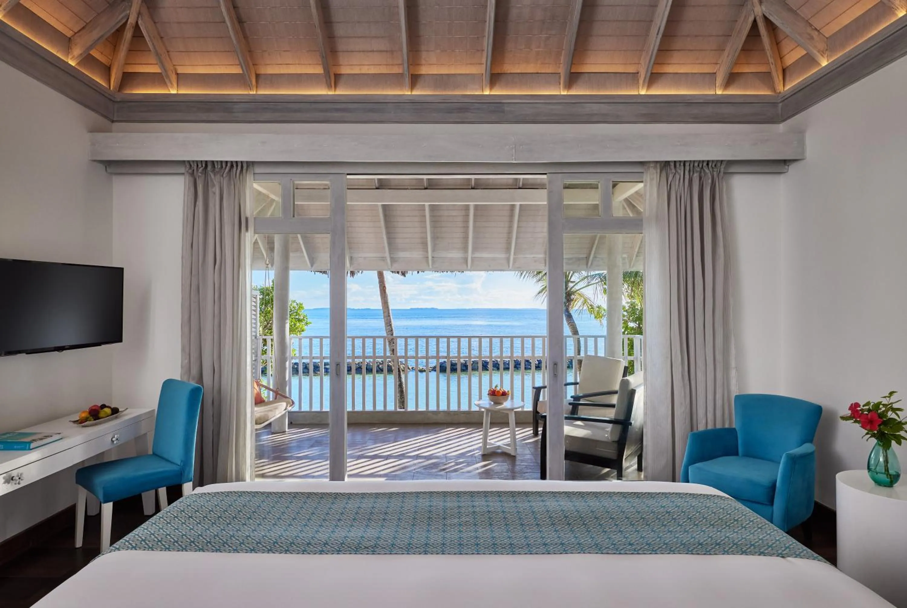 Bedroom, Bed in NH Maldives Kuda Rah Resort