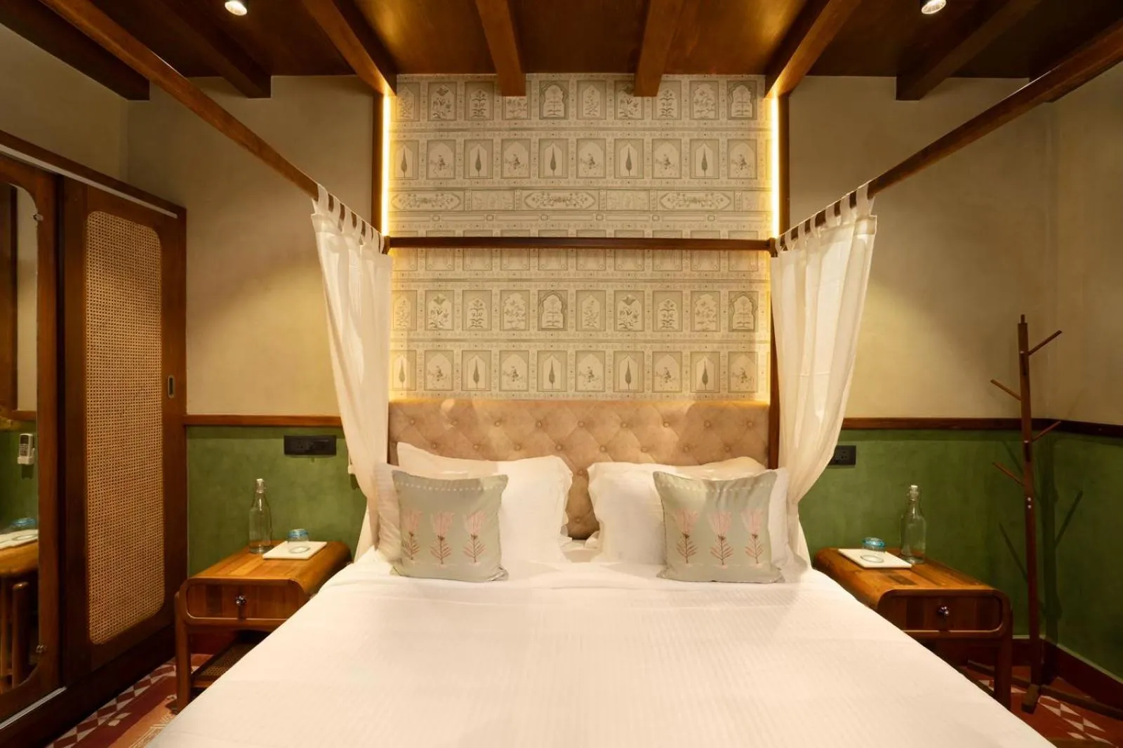 Bedroom, Bed in Sea Gadabout Beach Villa