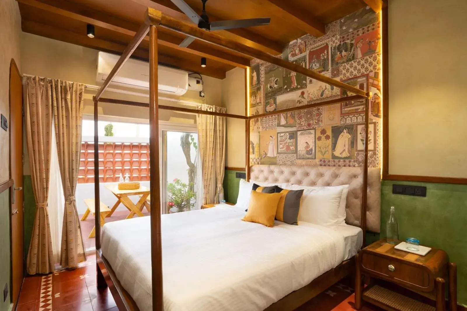 Bedroom, Bed in Sea Gadabout Beach Villa Bedroom, Bed in Sea Gadabout Beach Villa