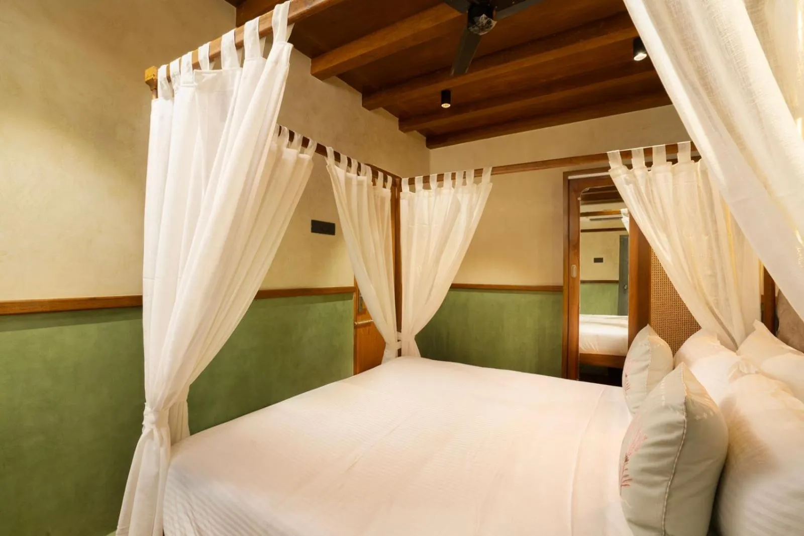 Bedroom, Bed in Sea Gadabout Beach Villa