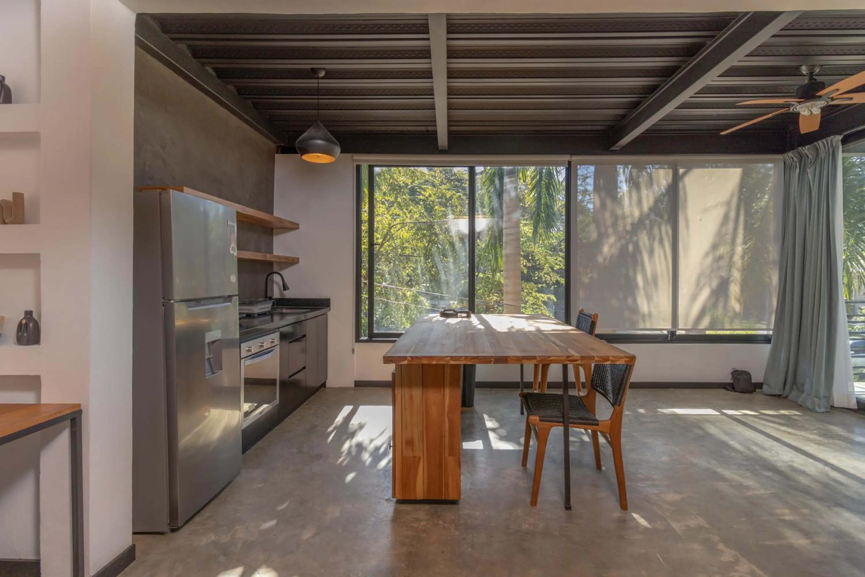 Kitchen or kitchenette in Casa Swell Boutique Hotel Santa Teresa