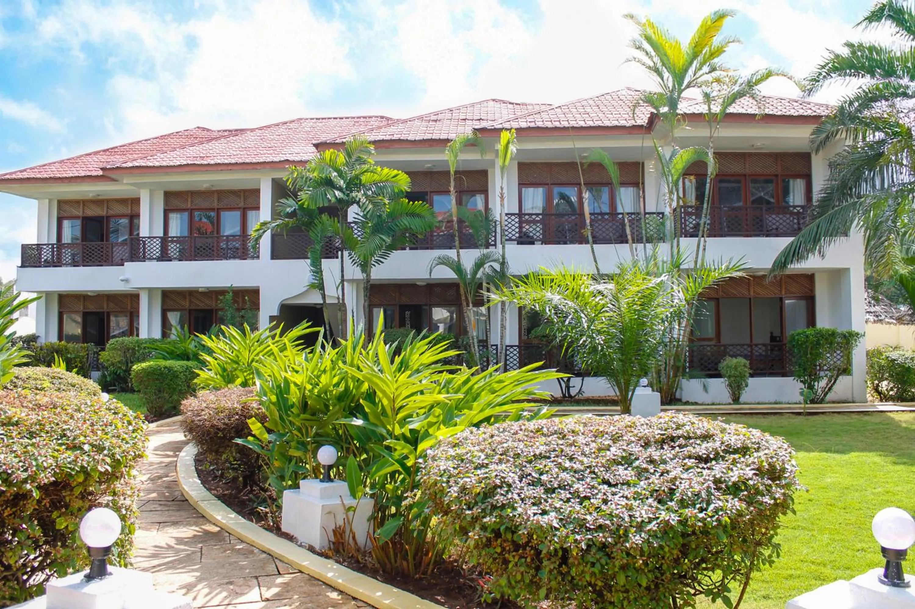 AHG Hisia Nungwi Experience Hotel