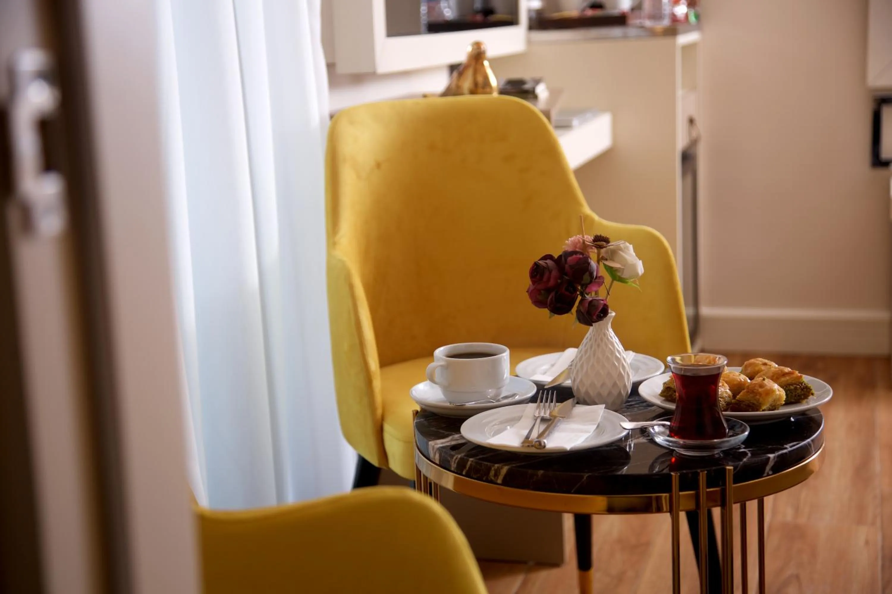 Food and drinks in Icon Hotel Taksim