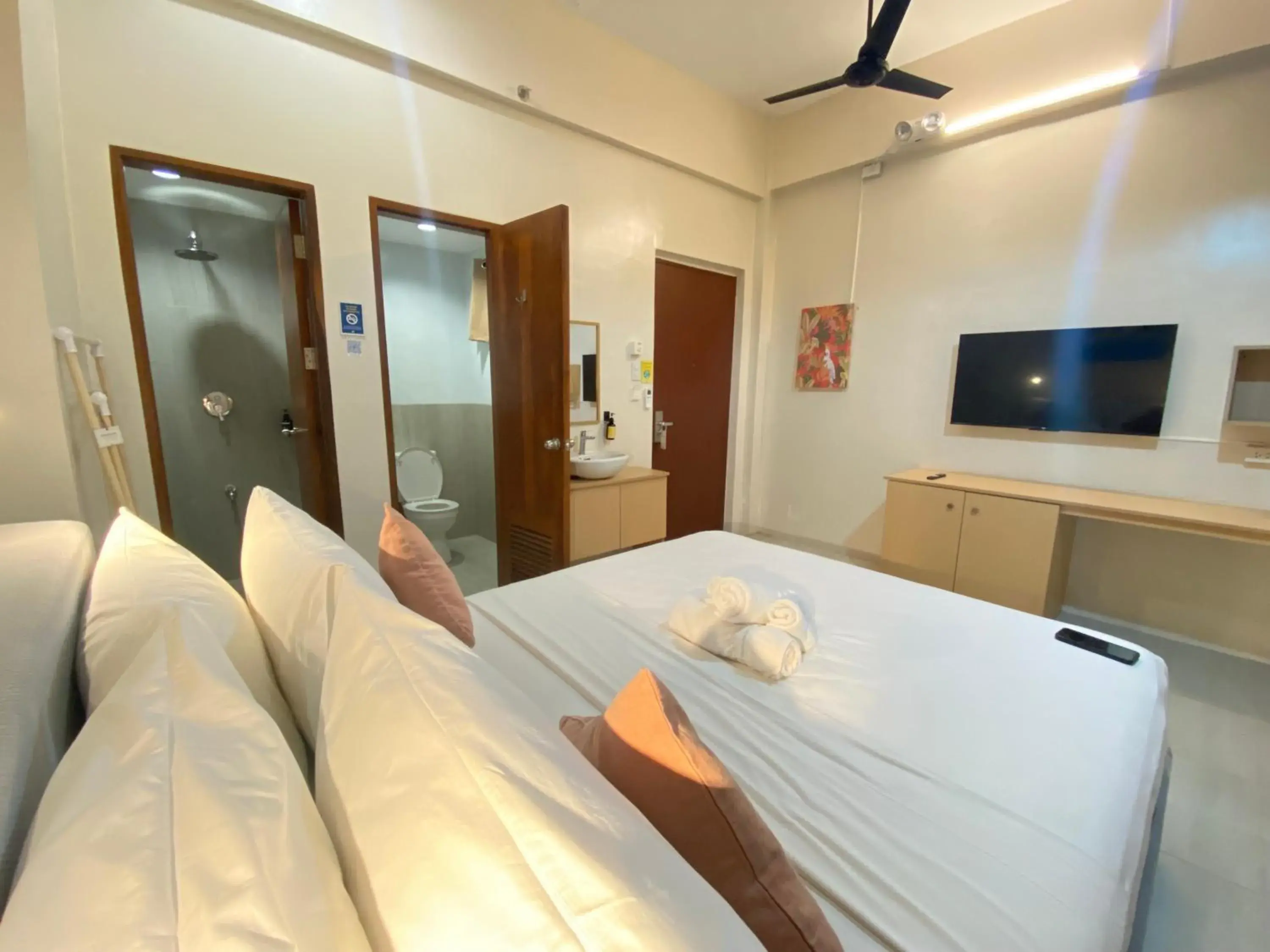 Bedroom in Barco El Nido Hotel Bedroom in Barco El Nido Hotel