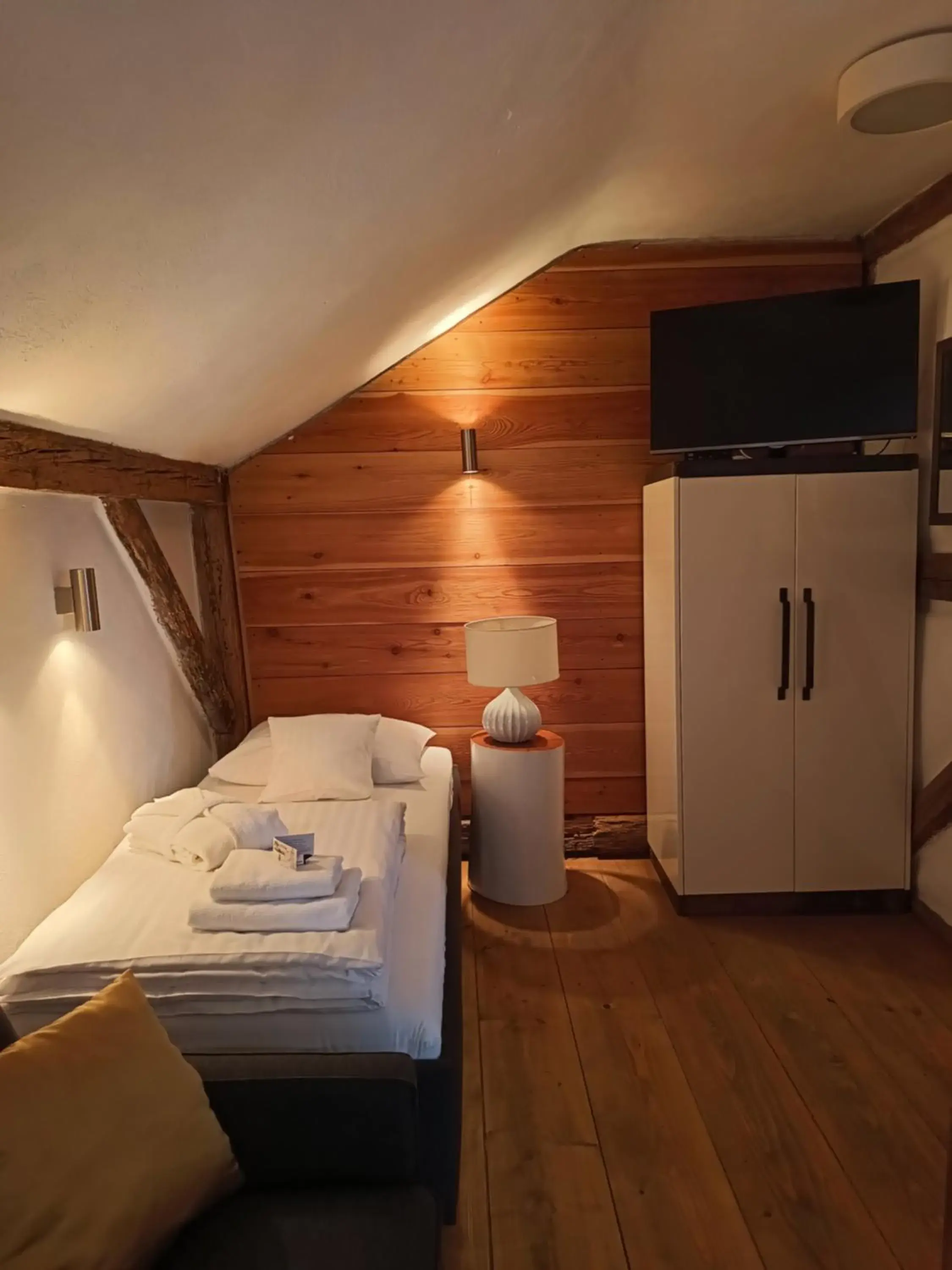 Loft - single occupancy in Zajazd Karczma Zagłoba Loft - single occupancy in Zajazd Karczma Zagłoba