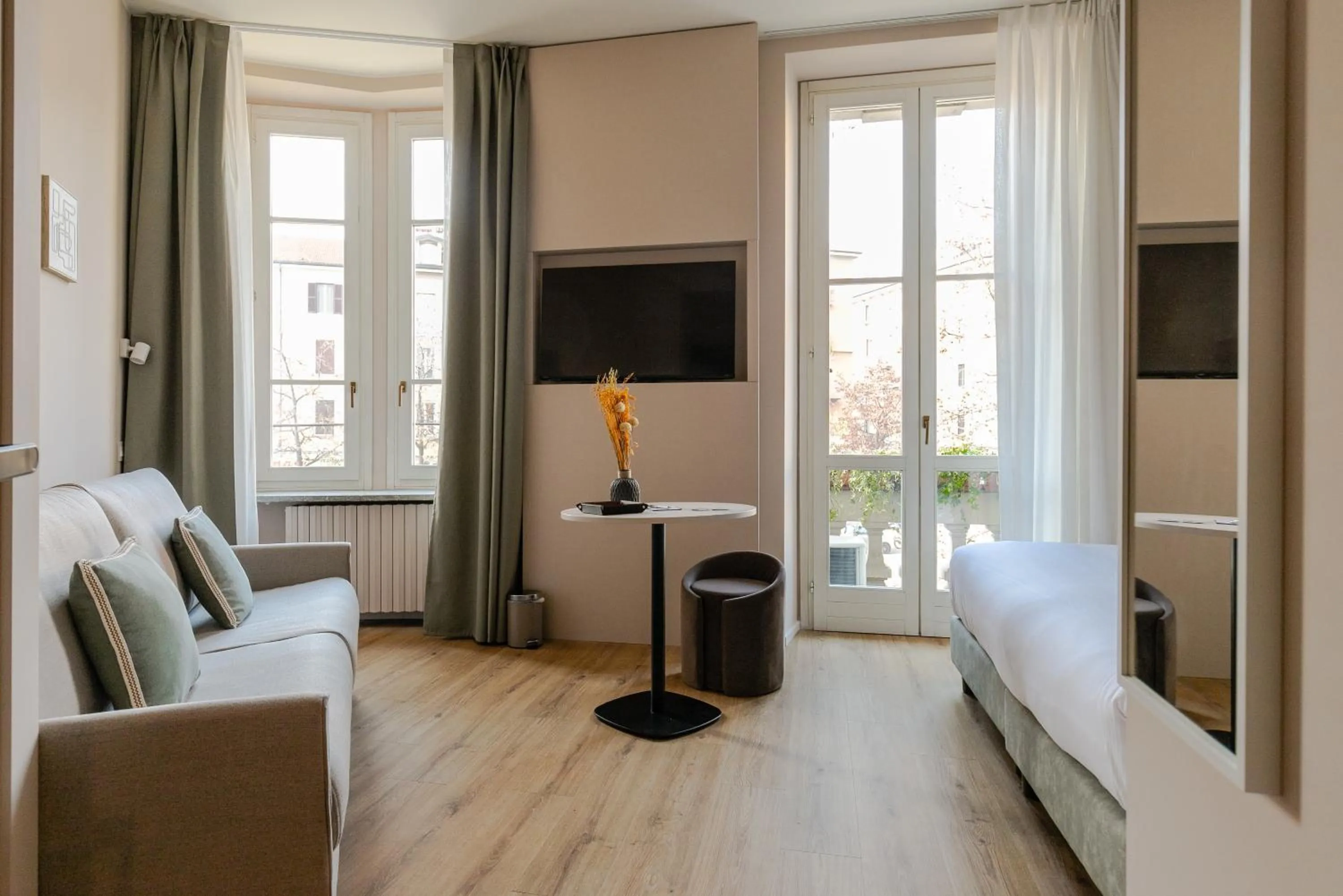 TV and multimedia in Aiello Hotels - Isola Design District