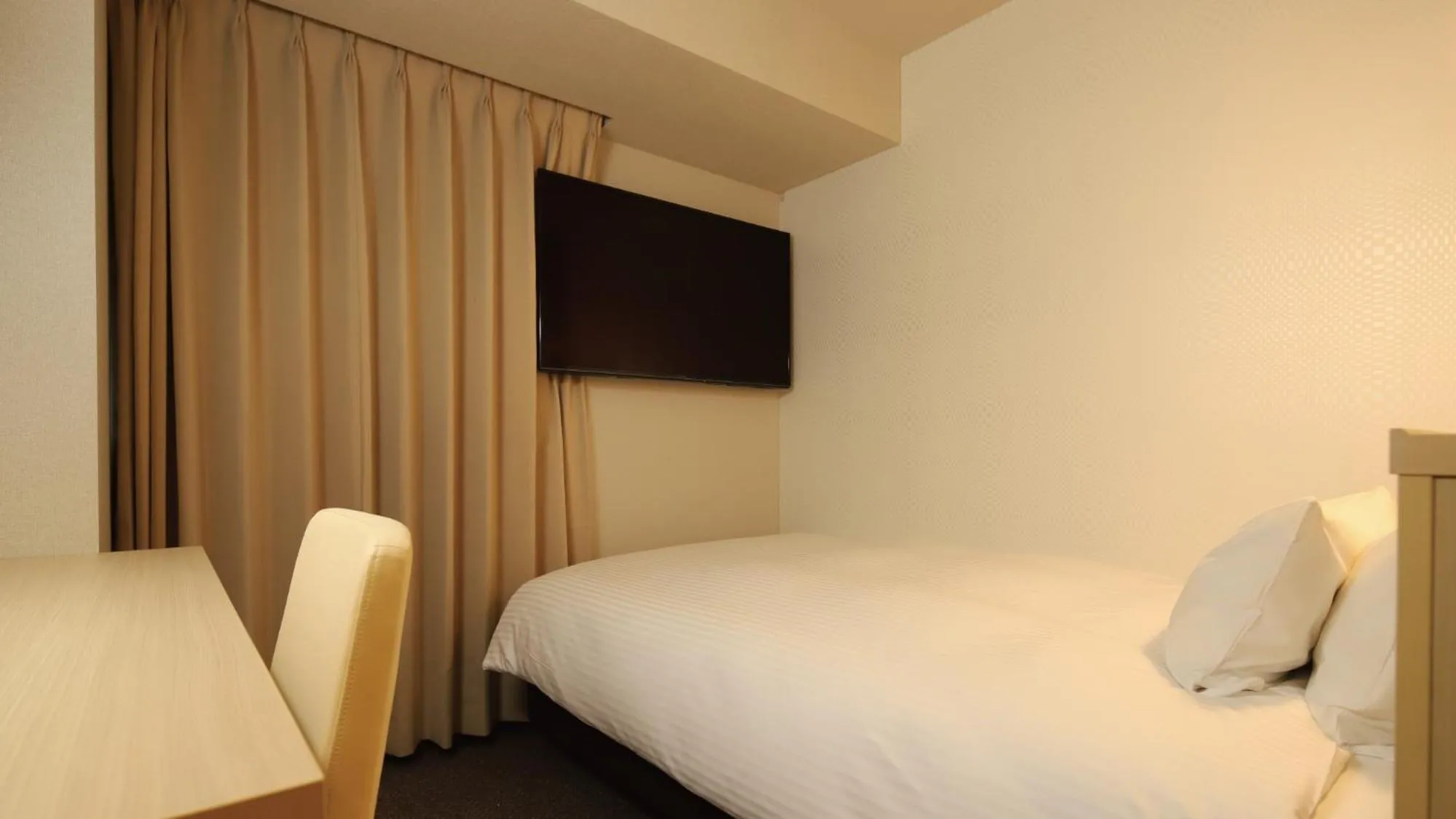 Bed in AB Hotel Shiojiri