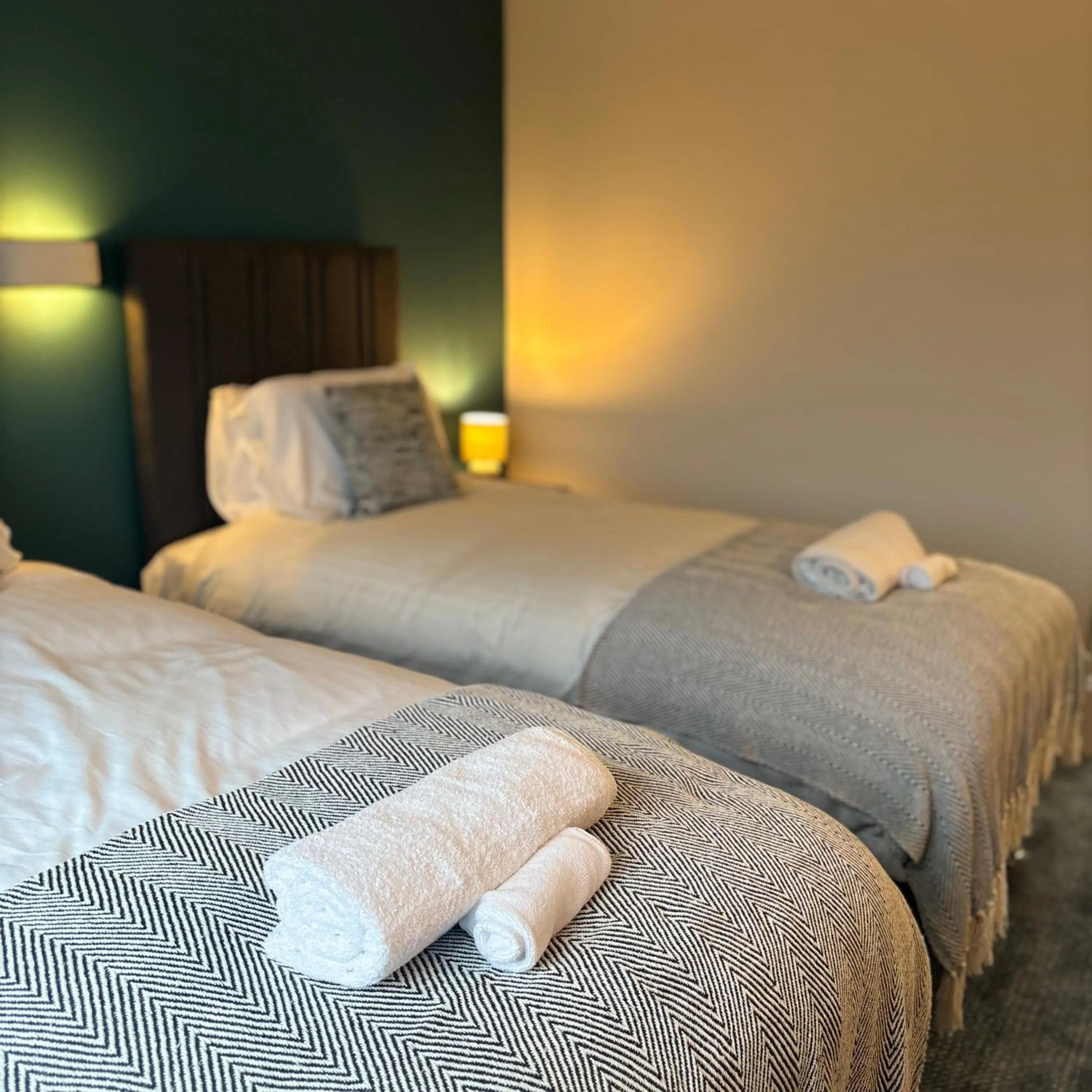 Bed in Lomond Hills Hotel & Health Club