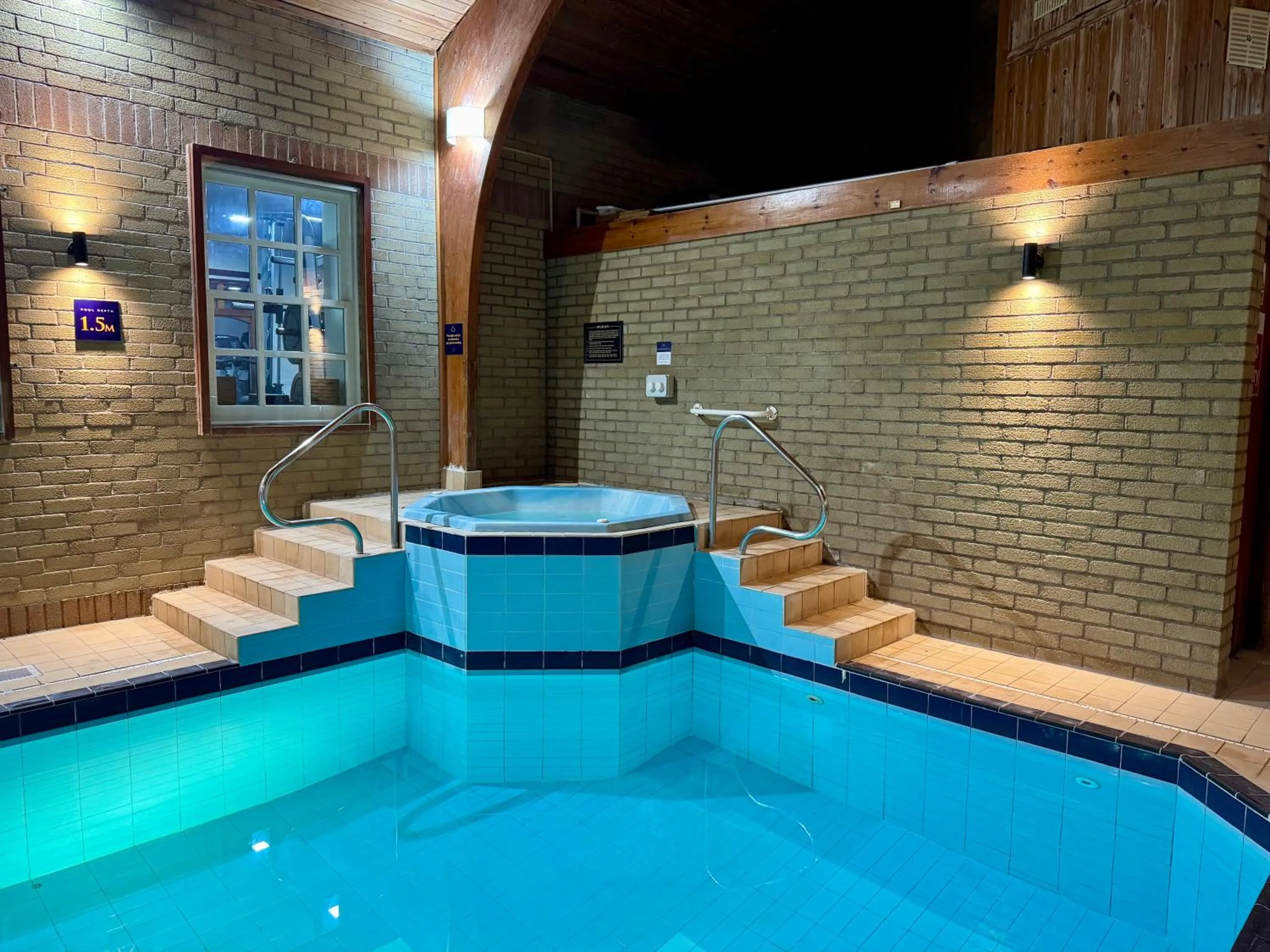 Hot Tub in Lomond Hills Hotel & Health Club