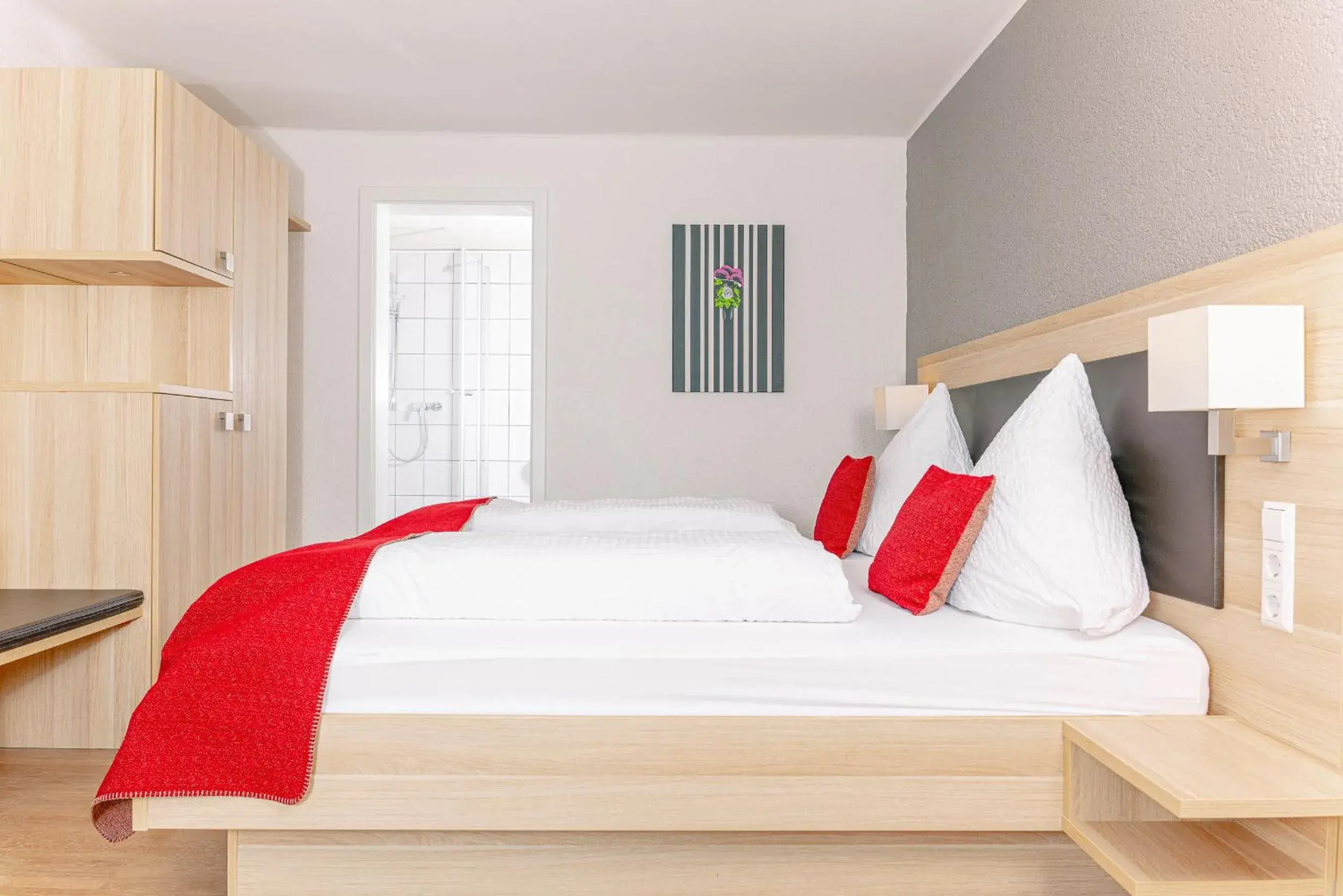 Standard Double Room - single occupancy in Genusshotel Hirschen - Erholung im Grünen (Südschwarzwald) Standard Double Room - single occupancy in Genusshotel Hirschen - Erholung im Grünen (Südschwarzwald)