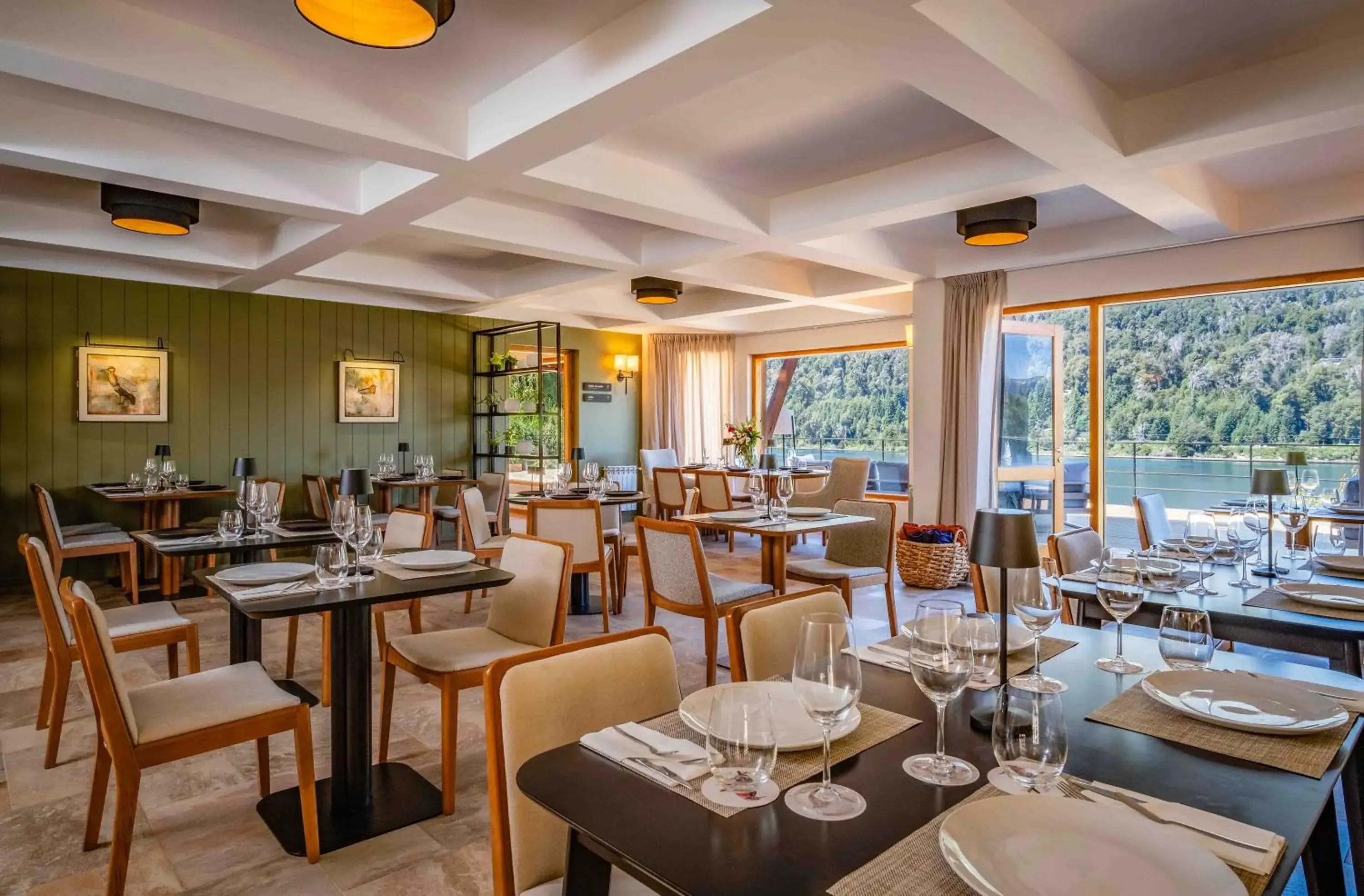 Restaurant/places to eat in Puerto Manzano Boutique Hotel Restaurant/places to eat in Puerto Manzano Boutique Hotel