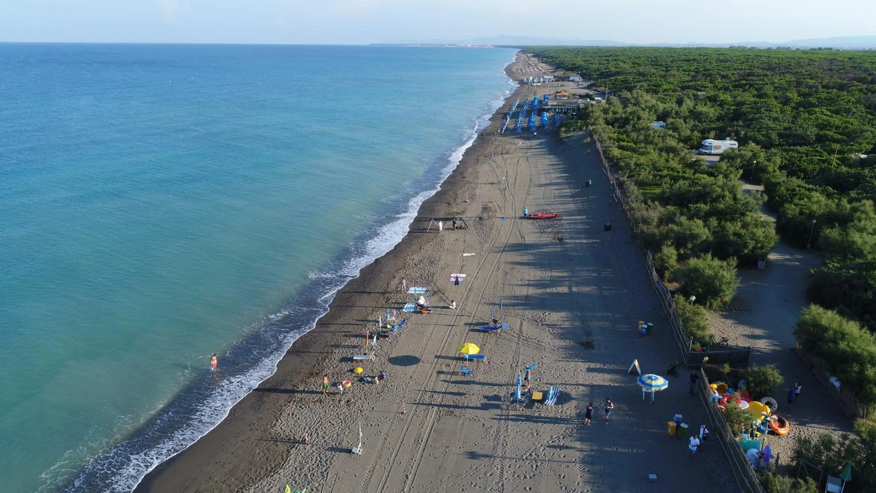 Beach in Le Esperidi Camping Ecoresort