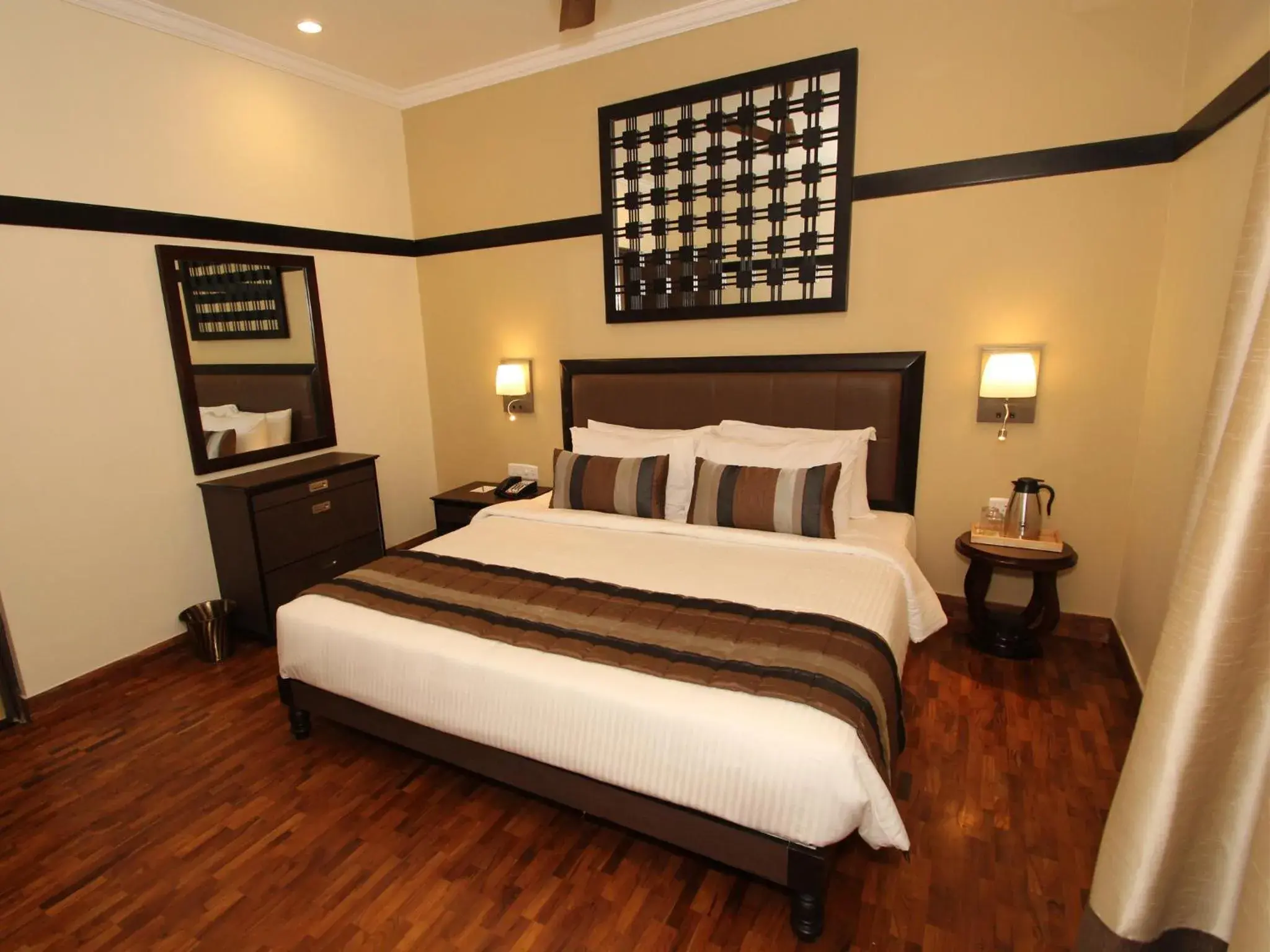 Bedroom, Bed in Club Mahindra Mount Serene, Munnar Bedroom, Bed in Club Mahindra Mount Serene, Munnar