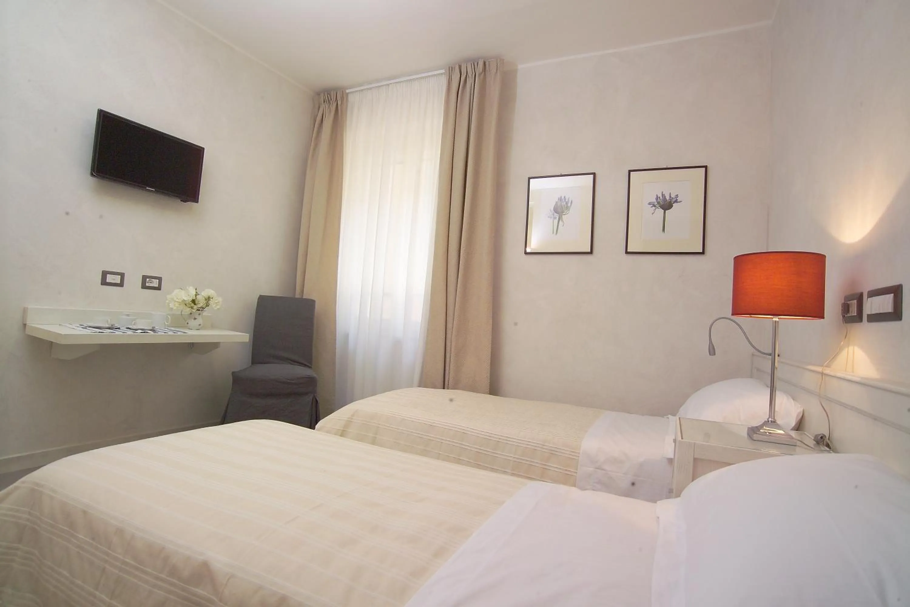 Photo of the whole room, Bed in Stazione di Posta San Gemini