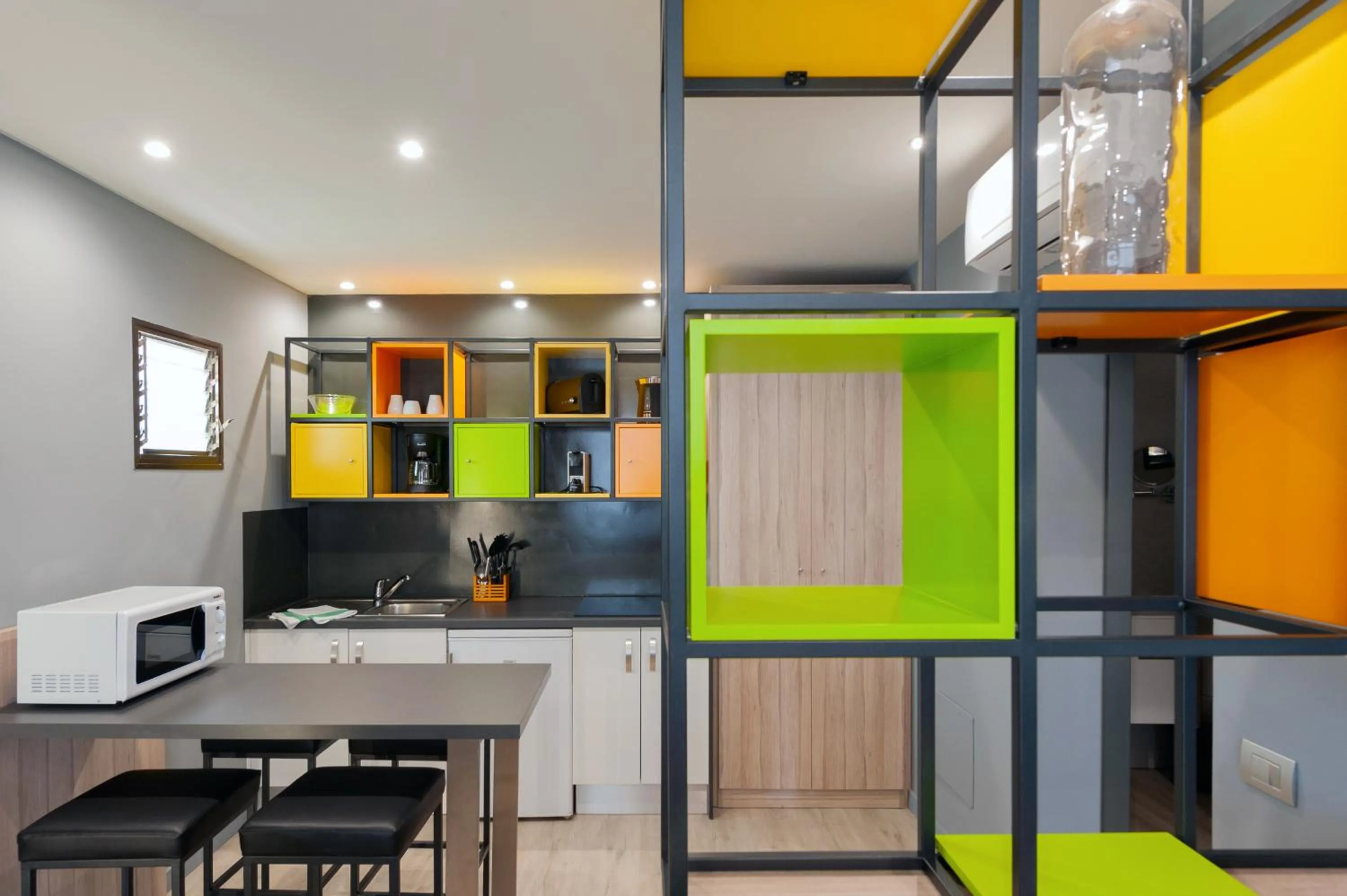 Kitchen or kitchenette in Apartamentos NataLis