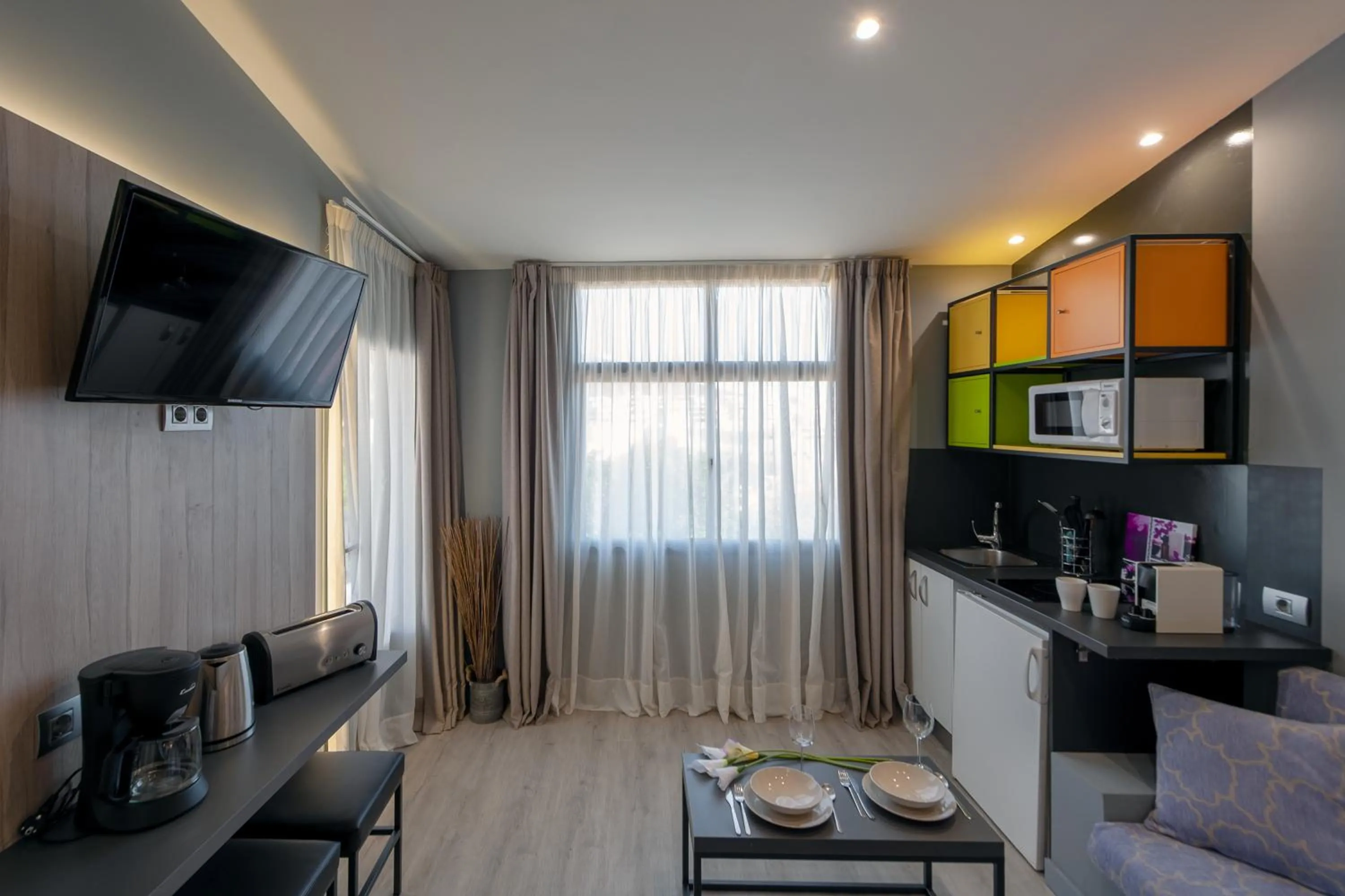 Dining area in Apartamentos NataLis