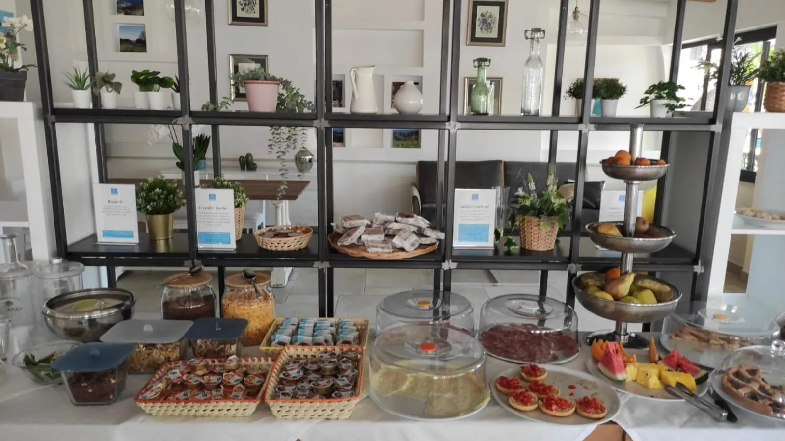 Breakfast in Hotel Santa Rosalia