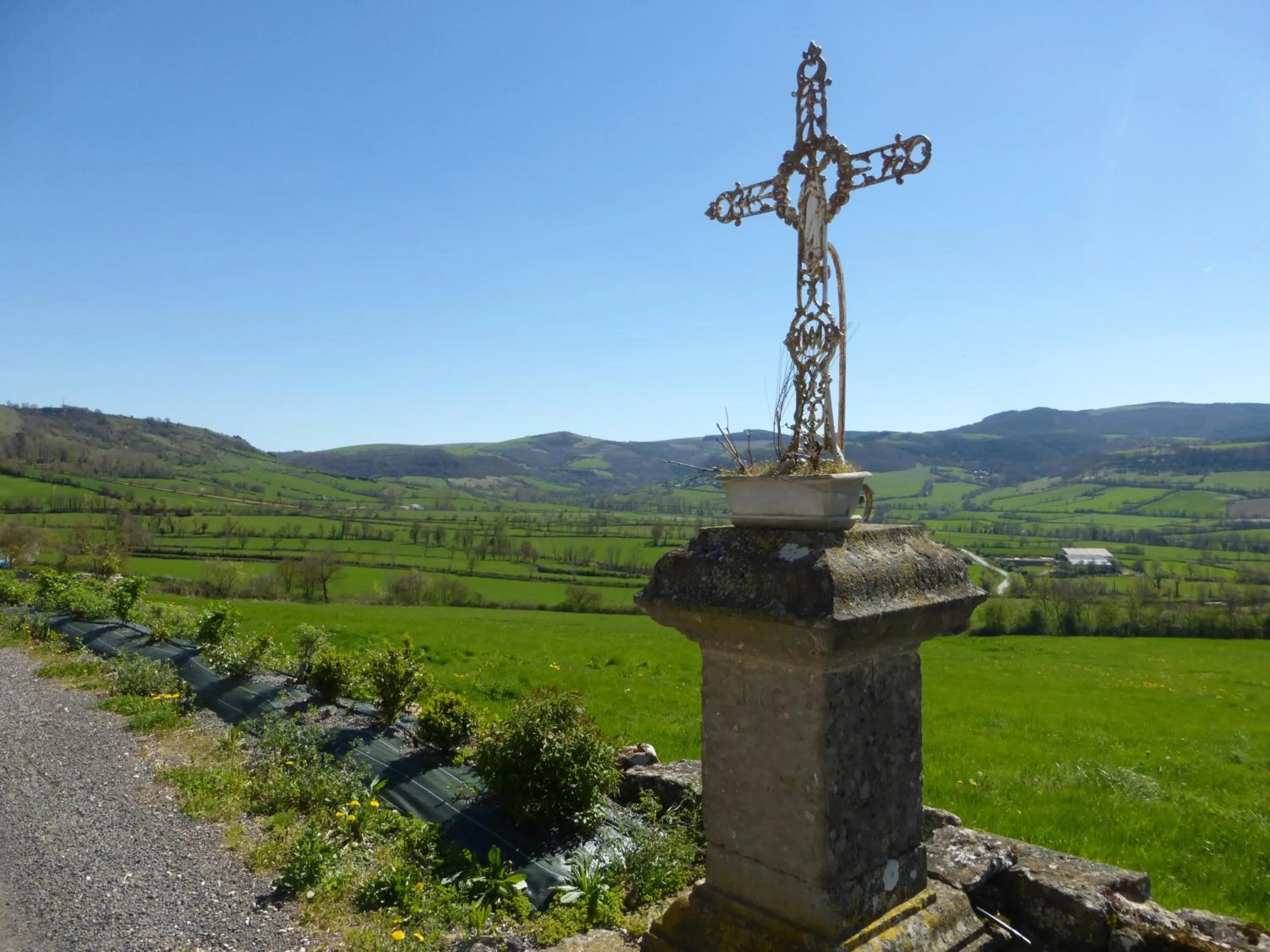 Nearby landmark in Chambre d'Hôtes Le Tilleul de Canac PARKING privé GRATUIT Petits déjeuners COMPRIS