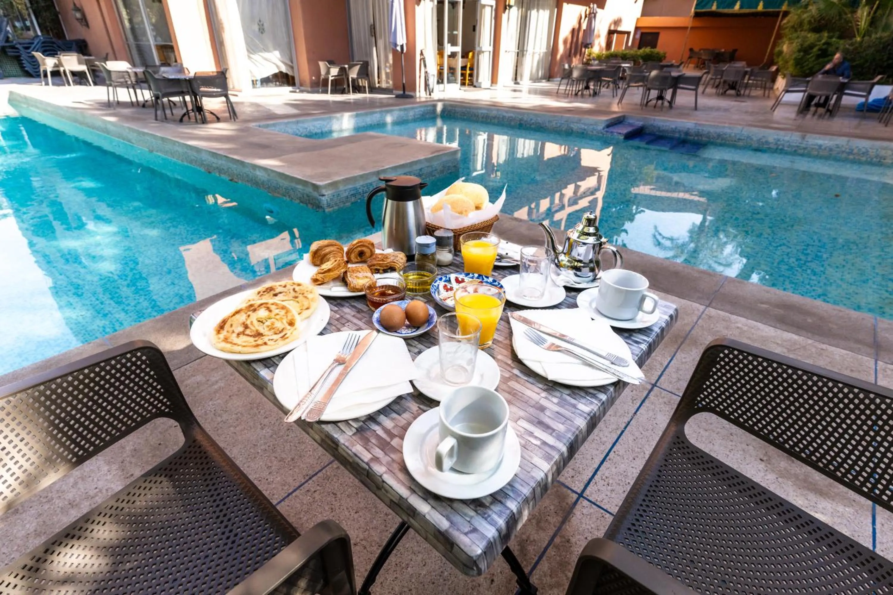 Breakfast in Hotel Le Grand Imilchil