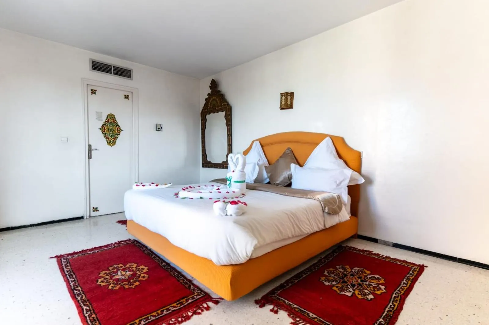 Bed in Hotel Le Grand Imilchil