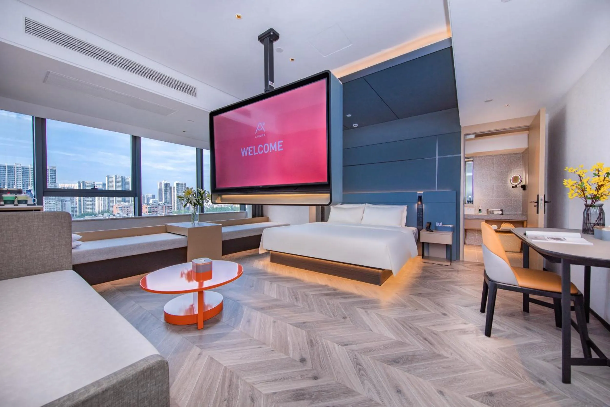 Photo of the whole room in Atour Hotel Wuhan Wuchang Zhongnan Road
