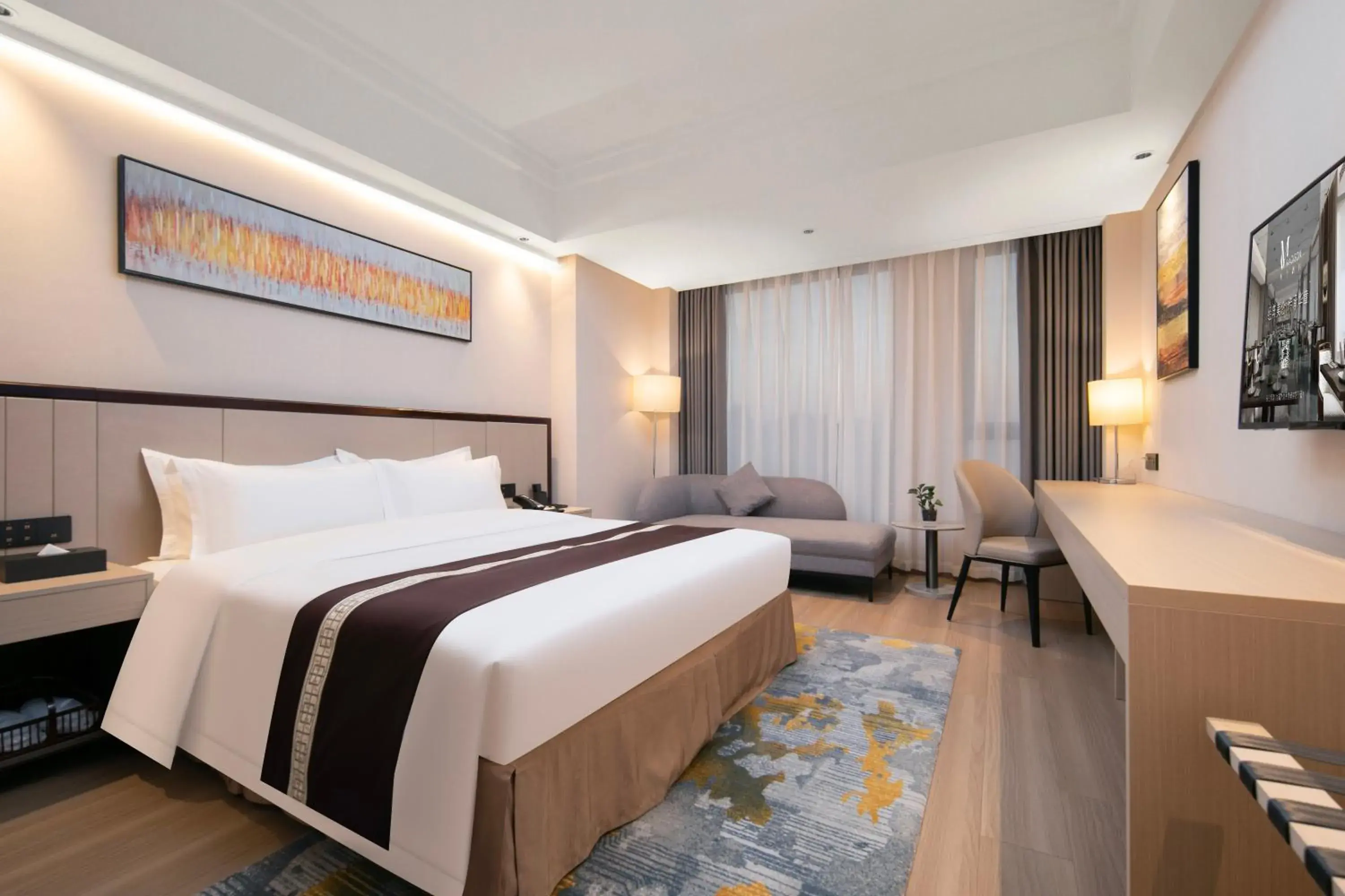 Deluxe Queen Room in Meilun Hotel Shanghai Hongqiao Hub Deluxe Queen Room in Meilun Hotel Shanghai Hongqiao Hub