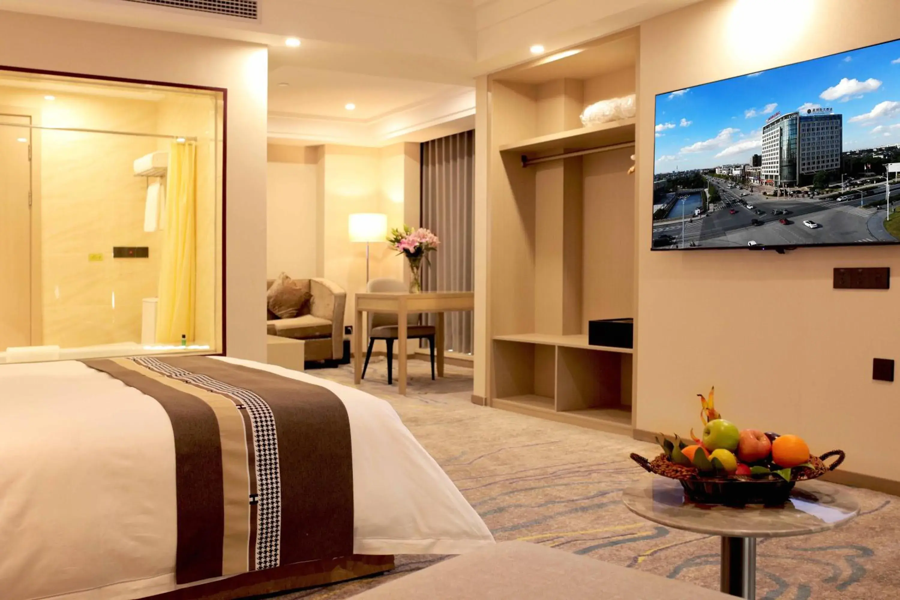 Bed in Meilun Hotel Shanghai Hongqiao Hub Bed in Meilun Hotel Shanghai Hongqiao Hub