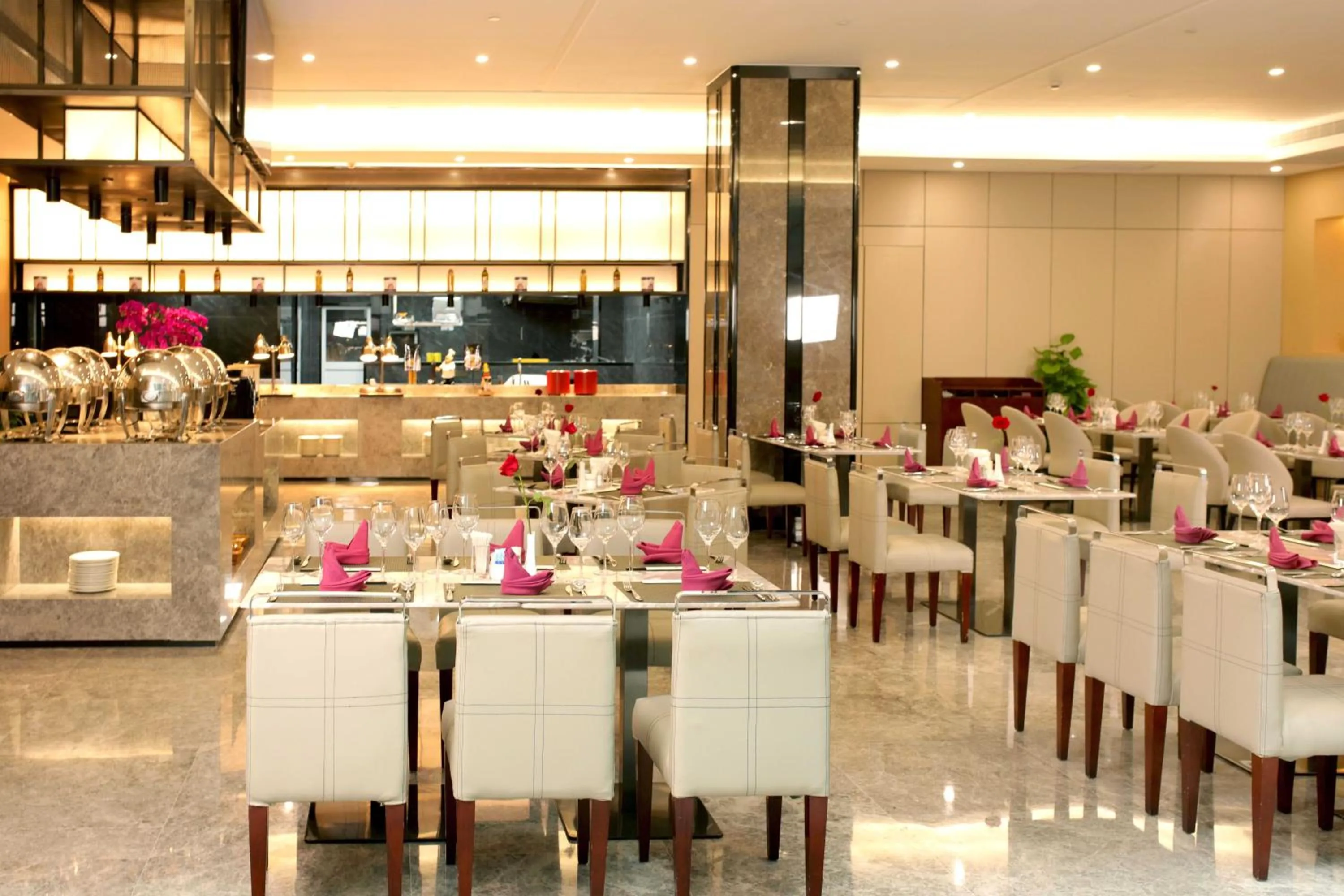 Restaurant/places to eat in Meilun Hotel Shanghai Hongqiao Hub