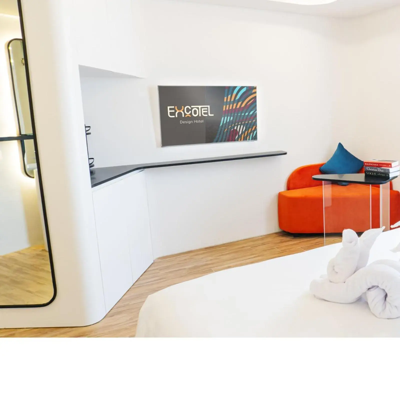 Bedroom, Bed in EXCOTEL Design Hotel Surabaya Bedroom, Bed in EXCOTEL Design Hotel Surabaya