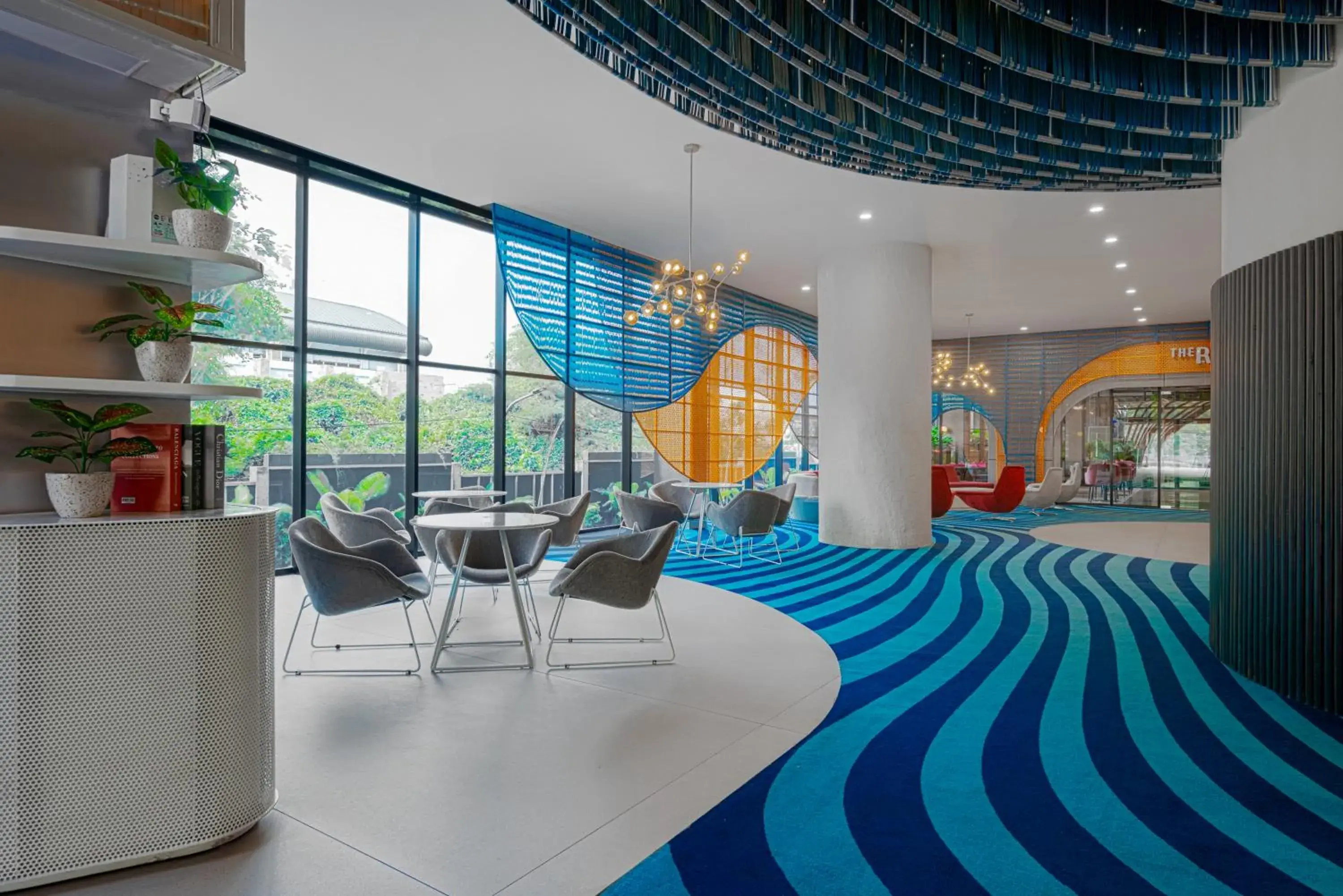 Lobby or reception in EXCOTEL Design Hotel Surabaya Lobby or reception in EXCOTEL Design Hotel Surabaya