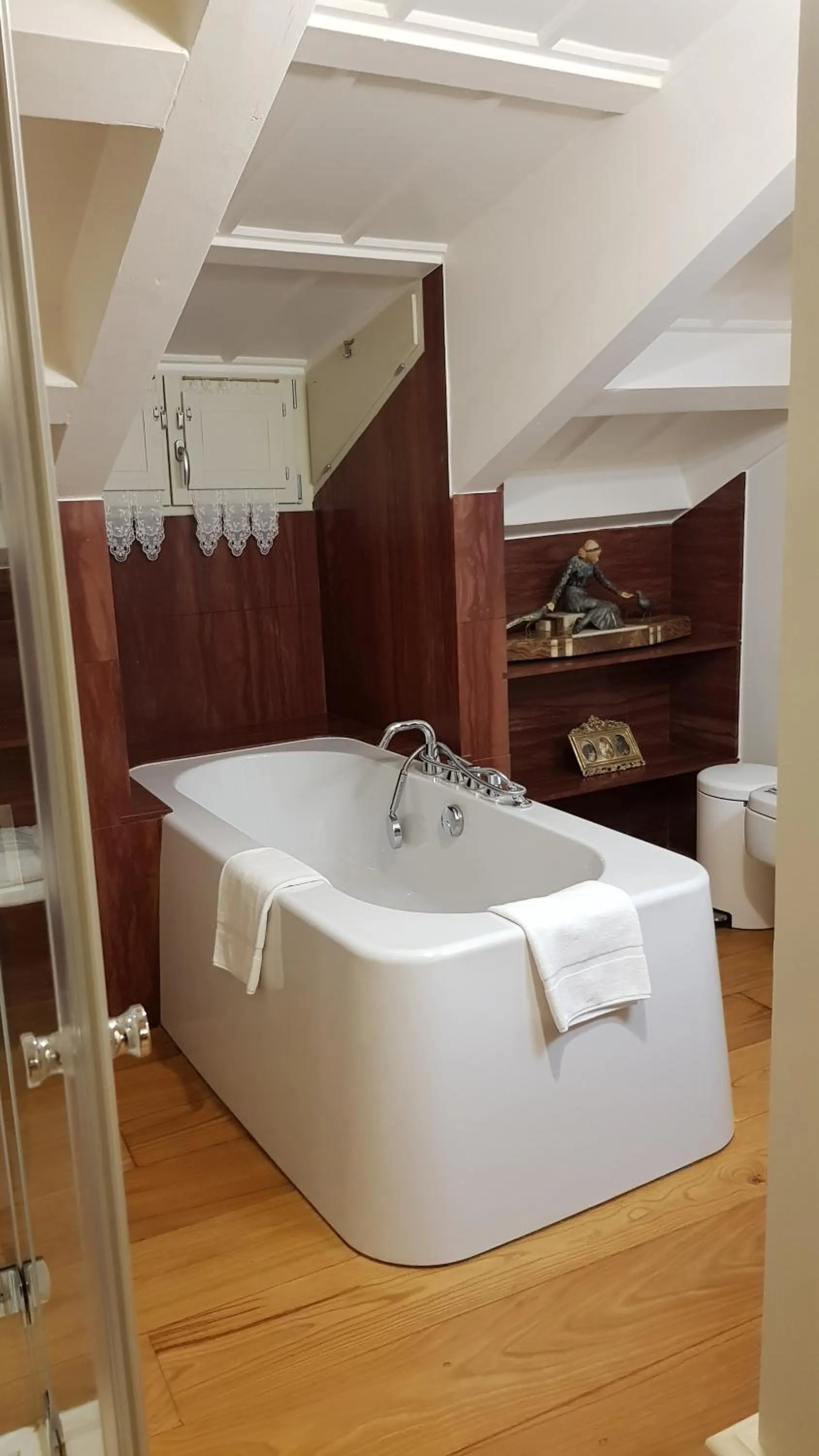 Bathroom in Hotel Monumento Pazo de Orbán