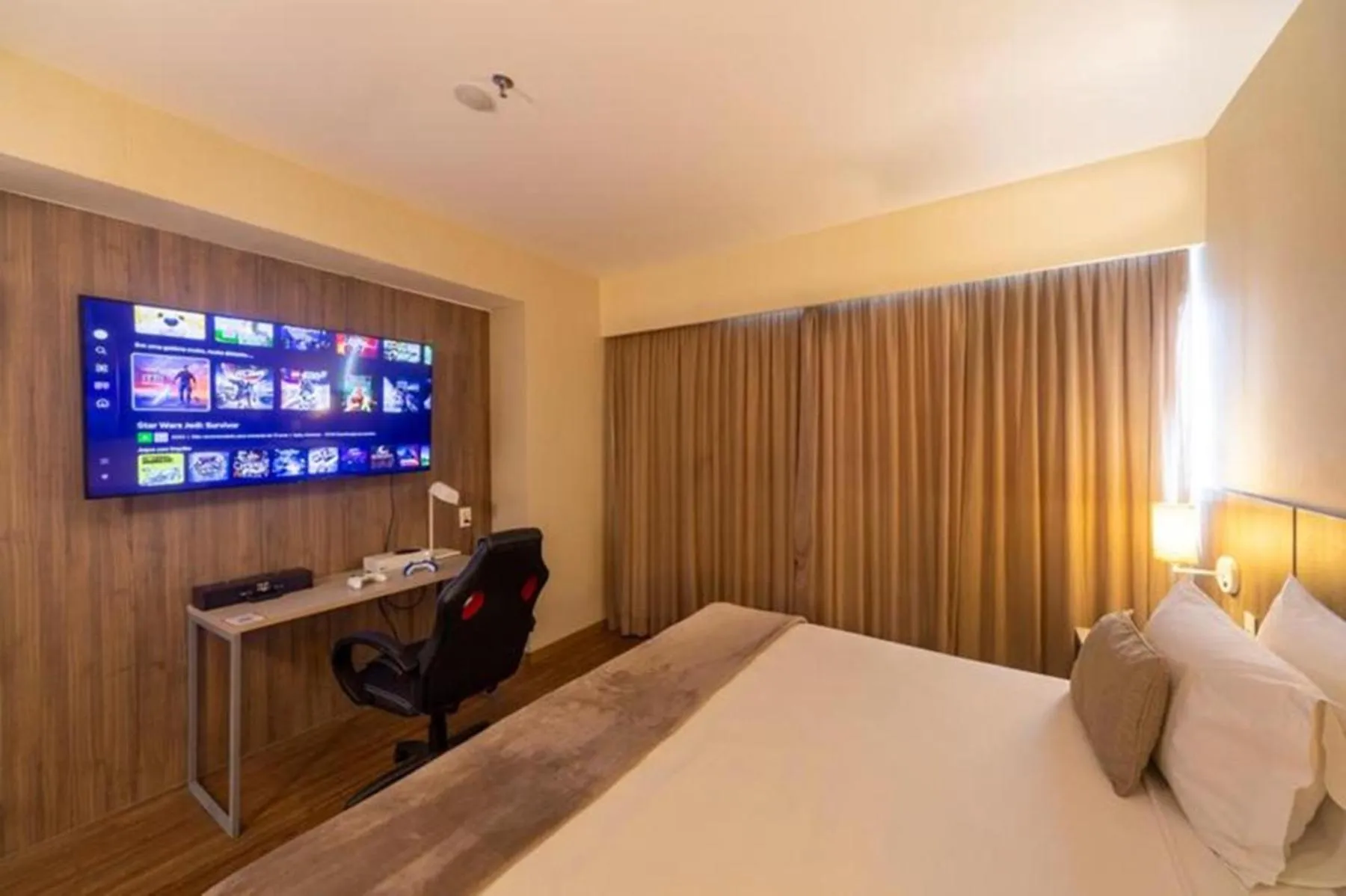 Bedroom, Bed in Intercity Salvador Aeroporto