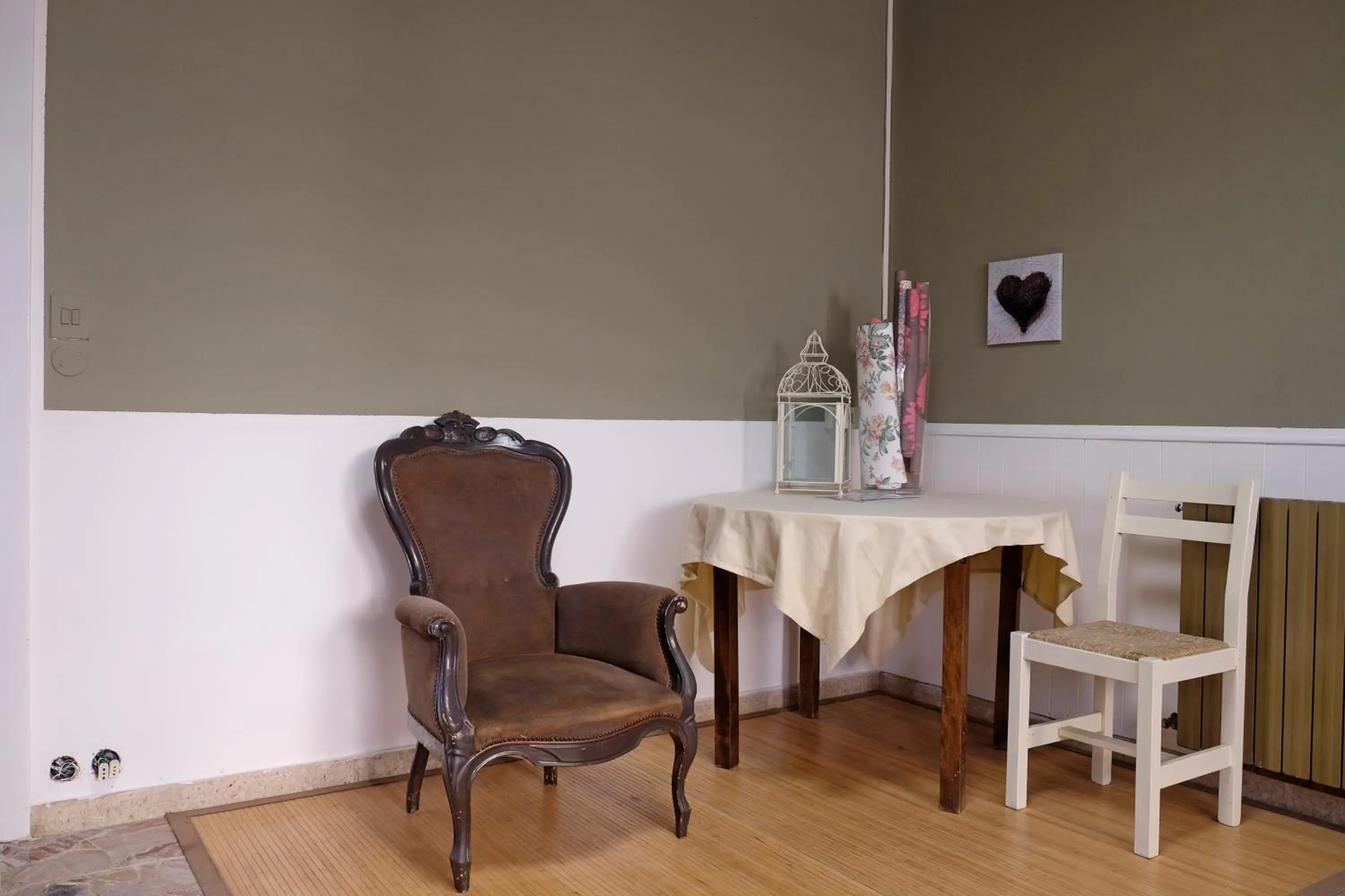 Communal lounge/ TV room in Residence Perla