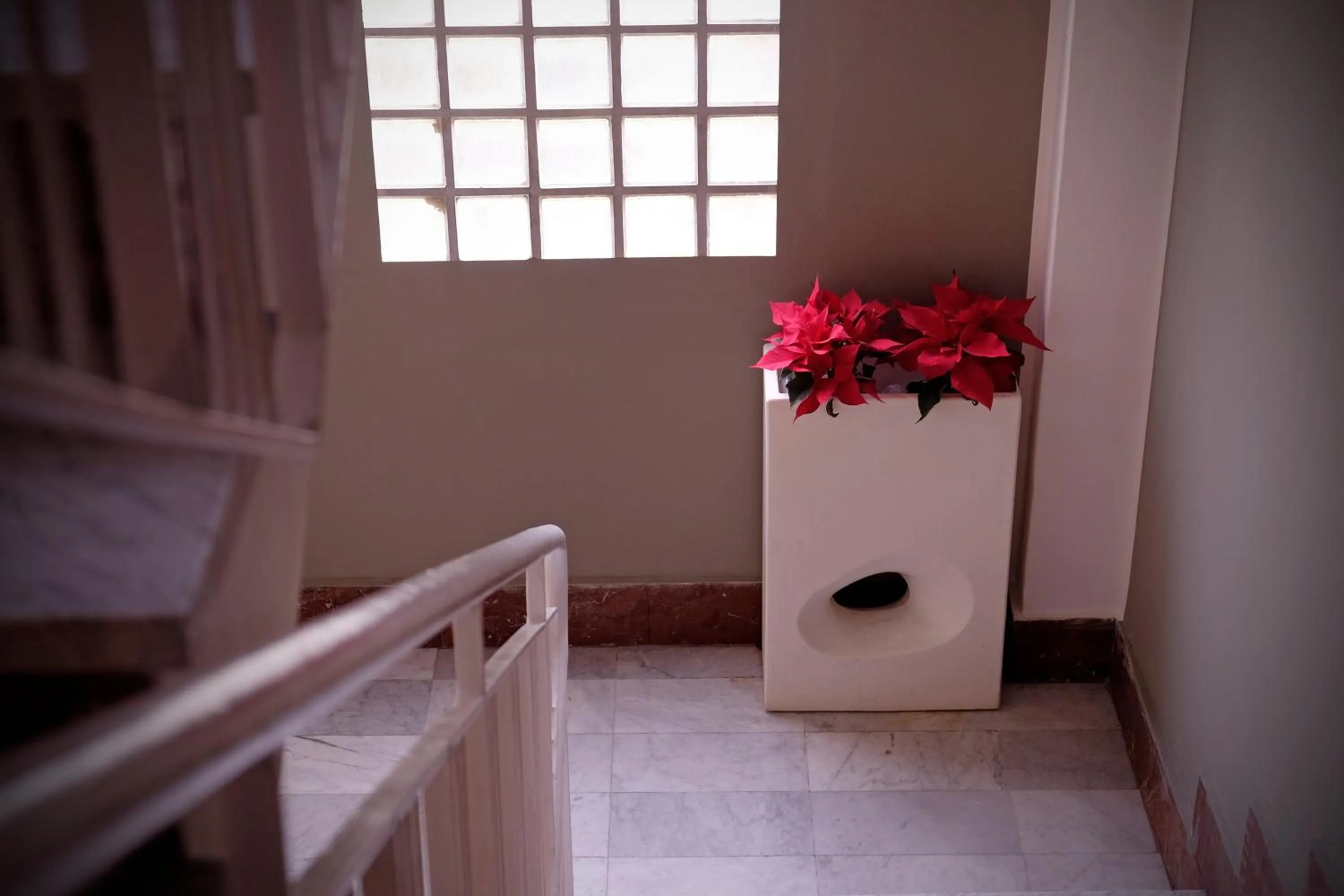 Day in Residence Perla