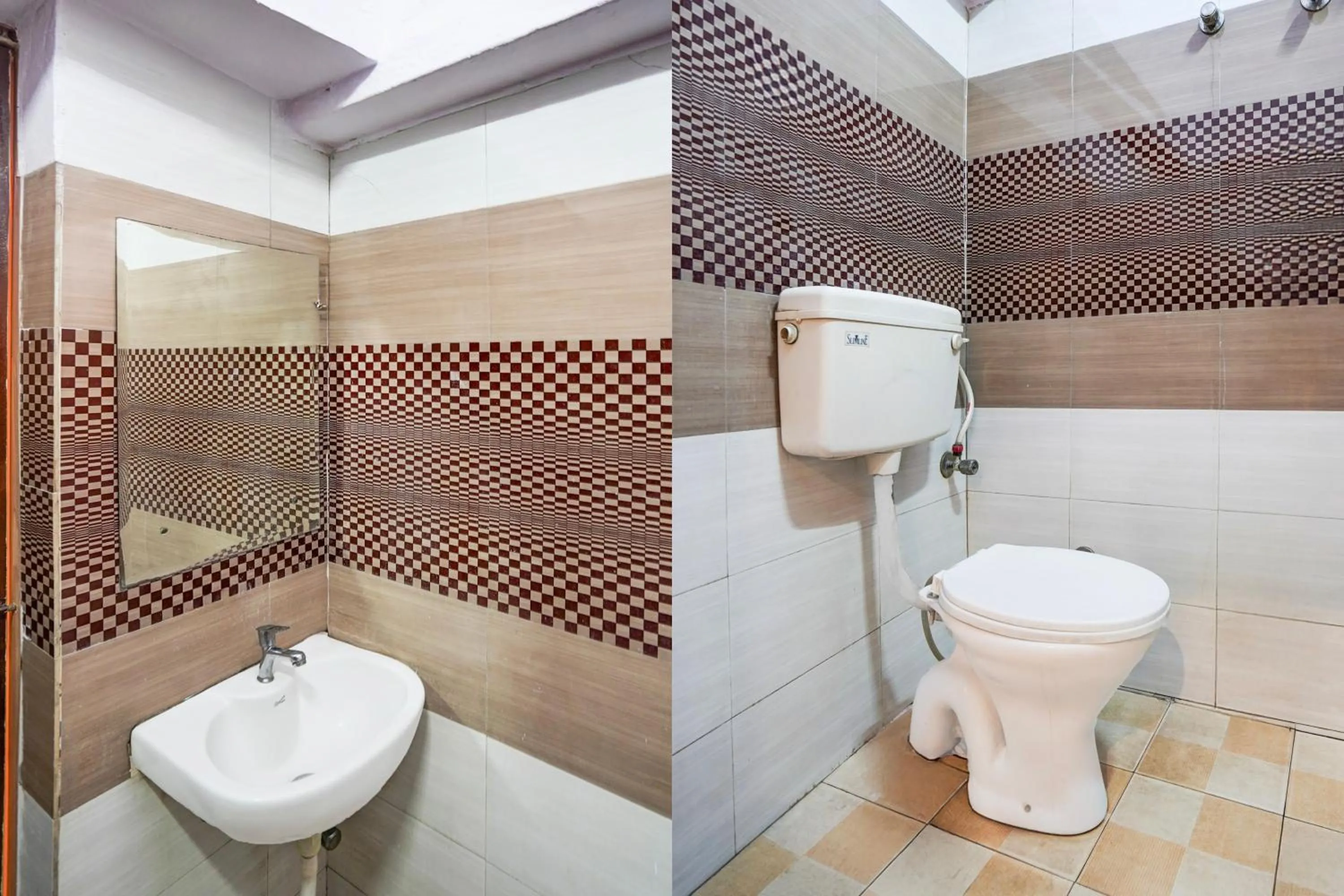Bathroom in Super Hotel O Tyagi Road near Railway Station