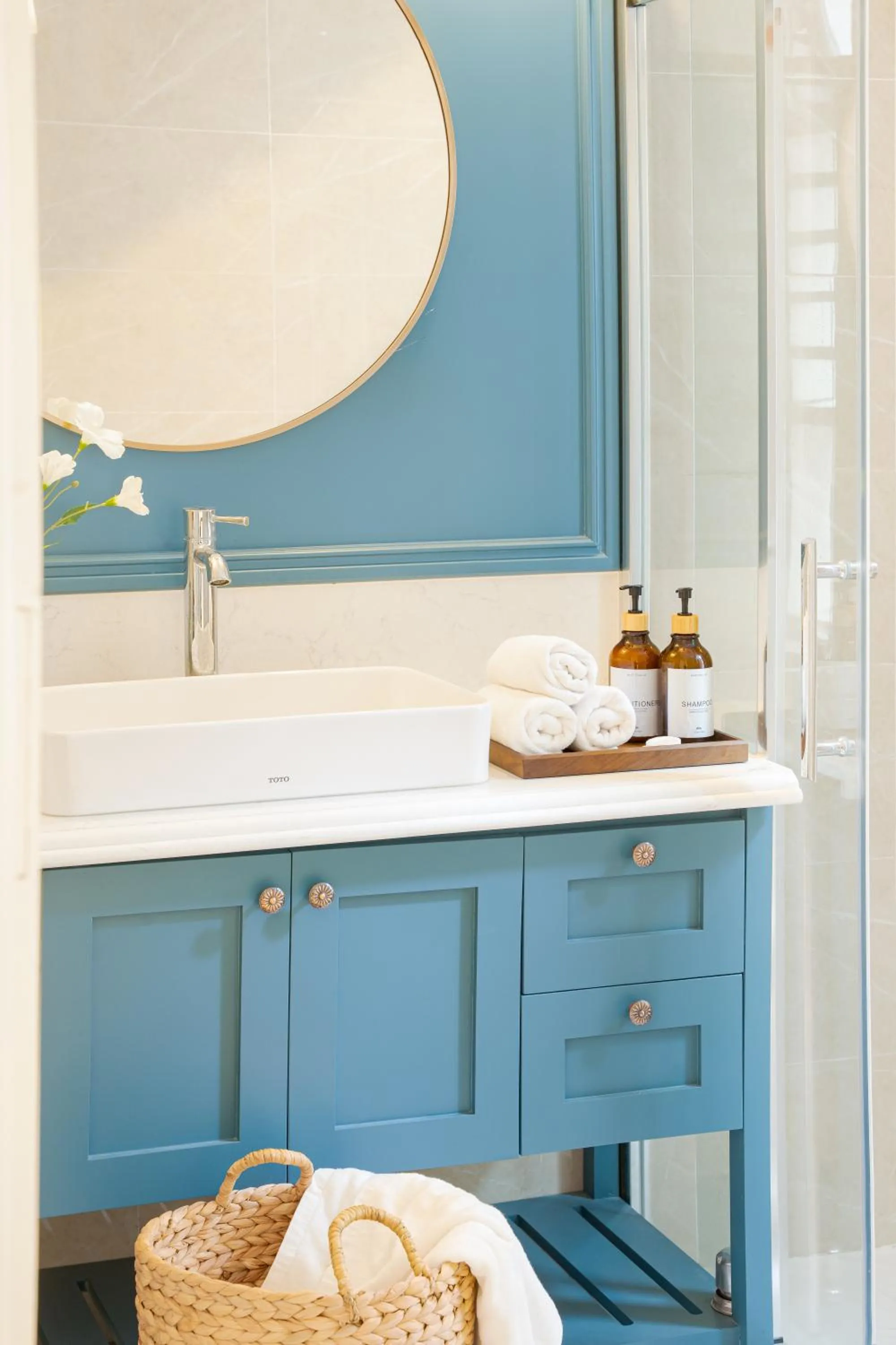 Bathroom in Éclectique Hanoi Homestay