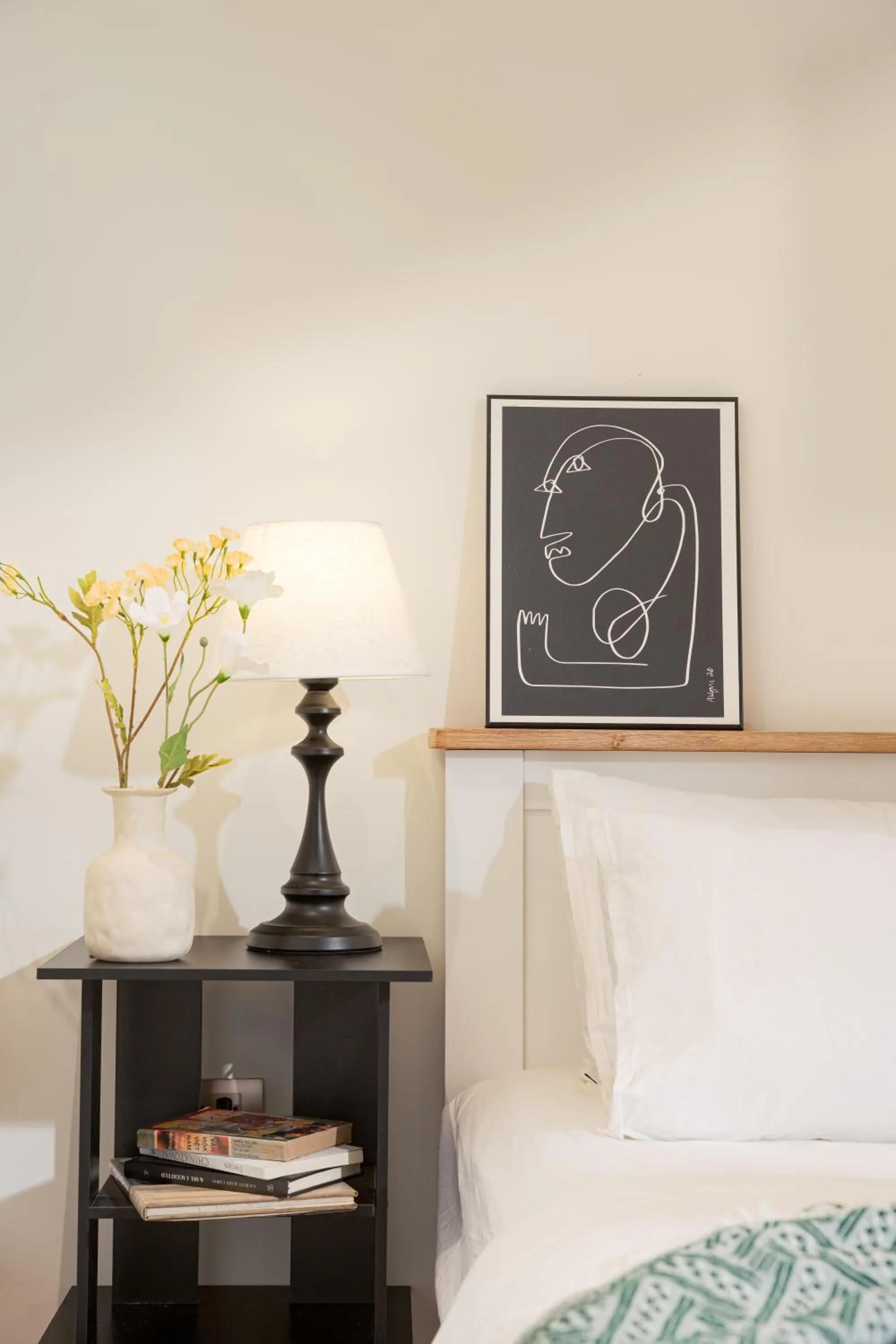 Bed in Éclectique Hanoi Homestay