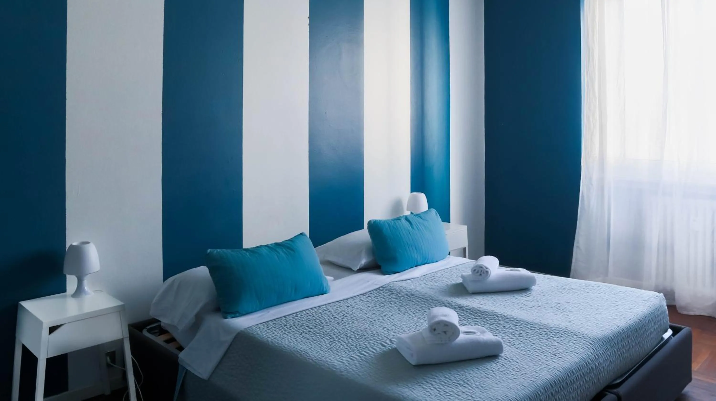 Bed in I Am Here - Gioia 71