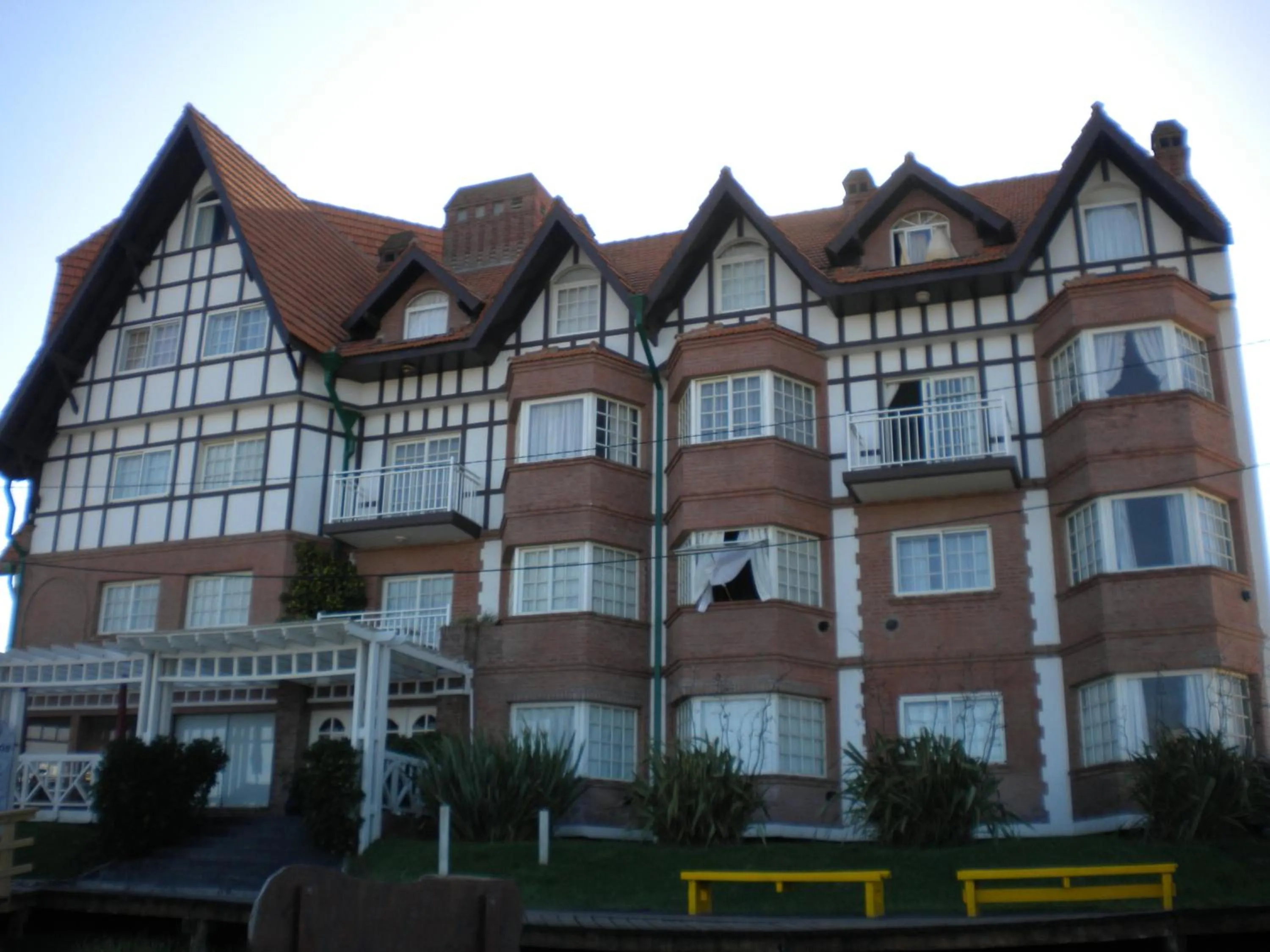 Property building in Gemelos Apart