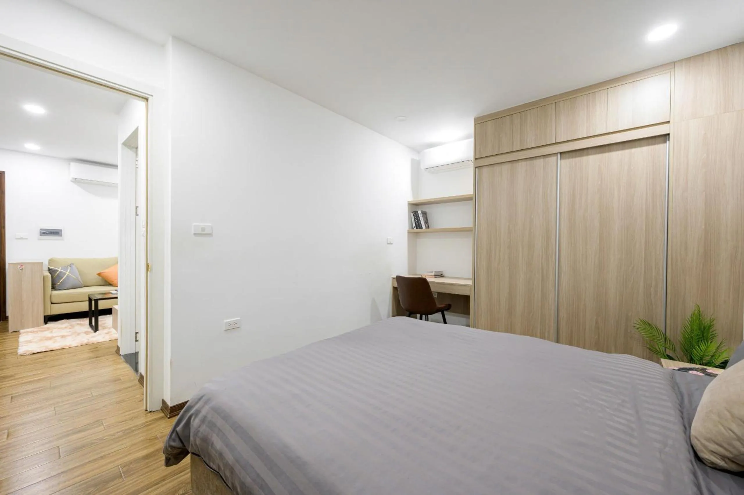 Bed in Luxe Paradise Hotel Nguyen Khac Hieu