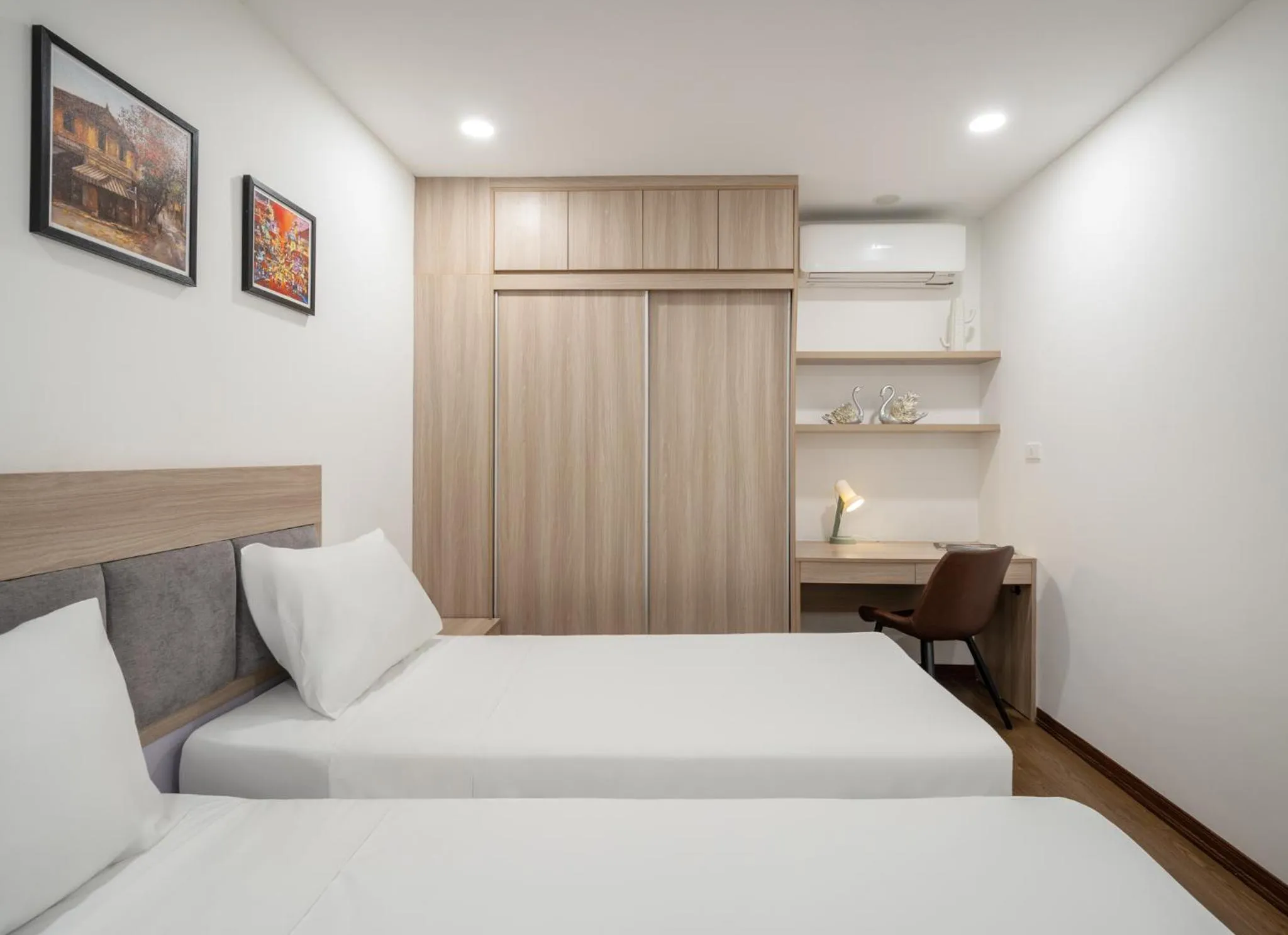 air conditioner, Bed in Luxe Paradise Hotel Nguyen Khac Hieu